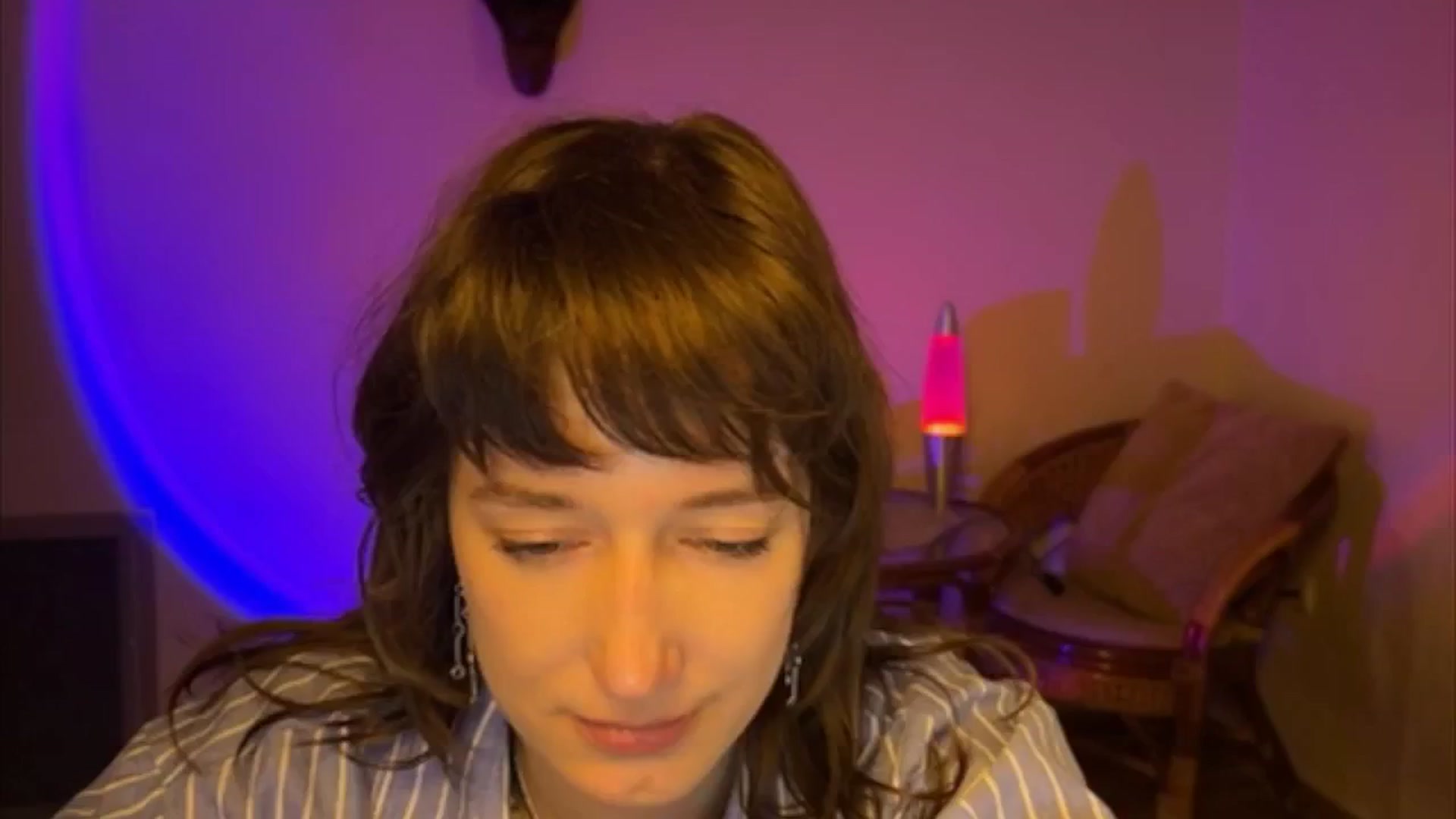 Gallery image thumbnail from LoooneyTunes's myfreecams stream on, 04/20/2025, 20:36 image 14 of 20