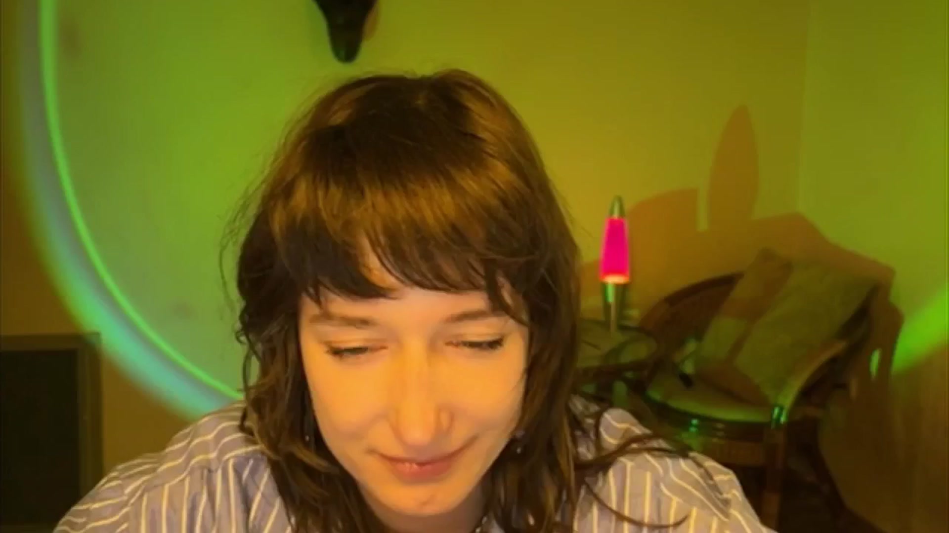 Gallery image thumbnail from LoooneyTunes's myfreecams stream on, 04/20/2025, 20:36 image 8 of 20