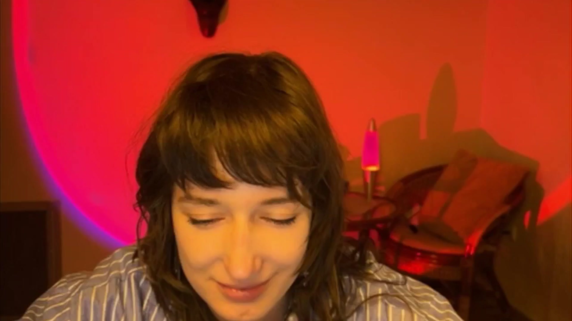 Gallery image thumbnail from LoooneyTunes's myfreecams stream on, 04/20/2025, 20:36 image 1 of 20