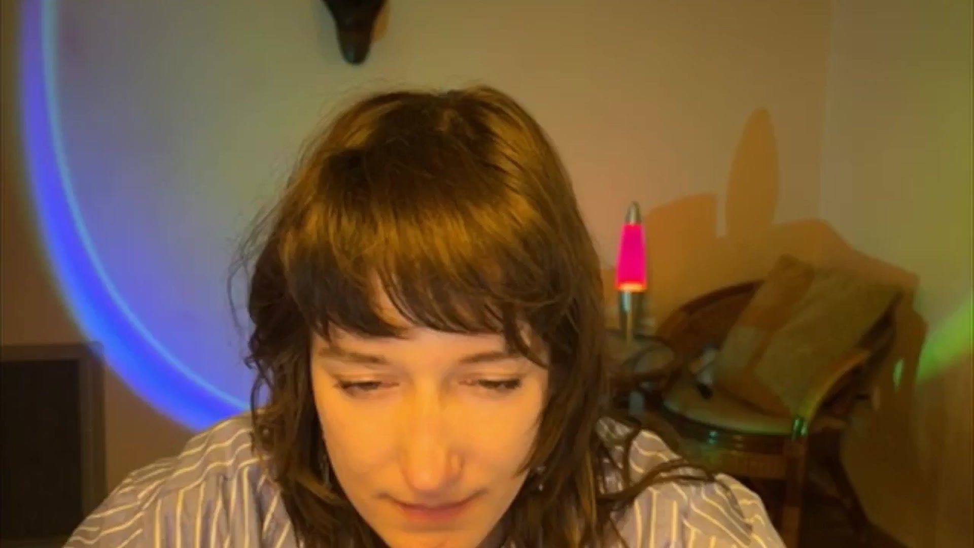 Gallery image thumbnail from LoooneyTunes's myfreecams stream on, 04/20/2025, 20:36 image 10 of 20