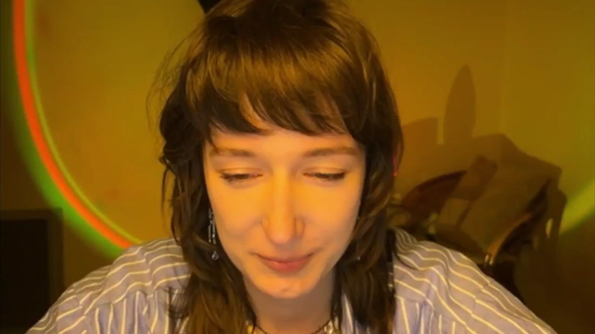 Gallery image thumbnail from LoooneyTunes's myfreecams stream on, 04/20/2025, 21:38 image 15 of 20