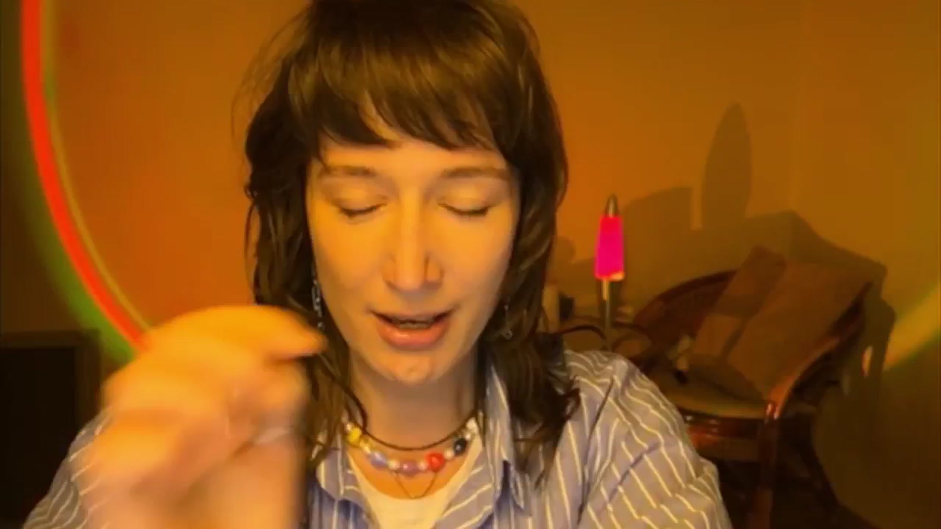 Gallery image thumbnail from LoooneyTunes's myfreecams stream on, 04/20/2025, 21:38 image 13 of 20