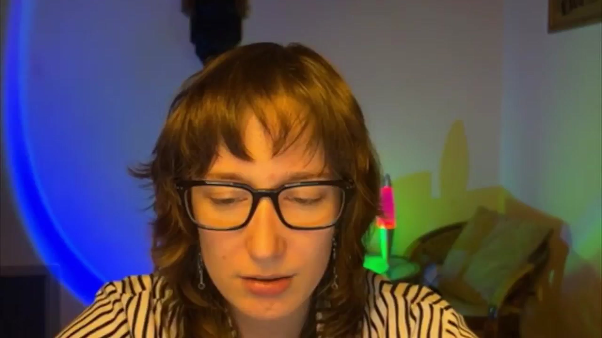Gallery image thumbnail from LoooneyTunes's myfreecams stream on, 04/21/2025, 21:37 image 2 of 20