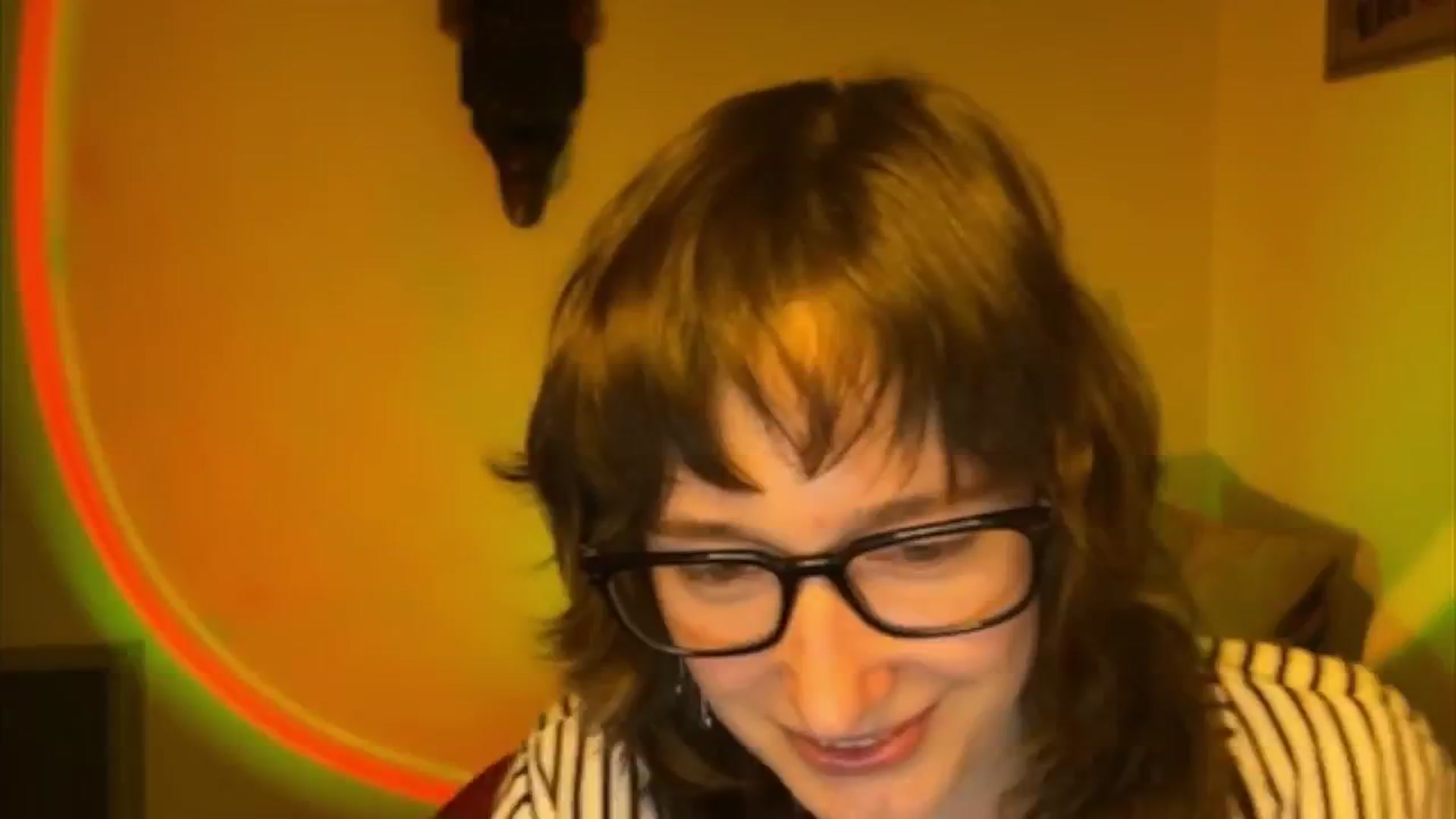 Gallery image thumbnail from LoooneyTunes's myfreecams stream on, 04/21/2025, 21:37 image 11 of 20