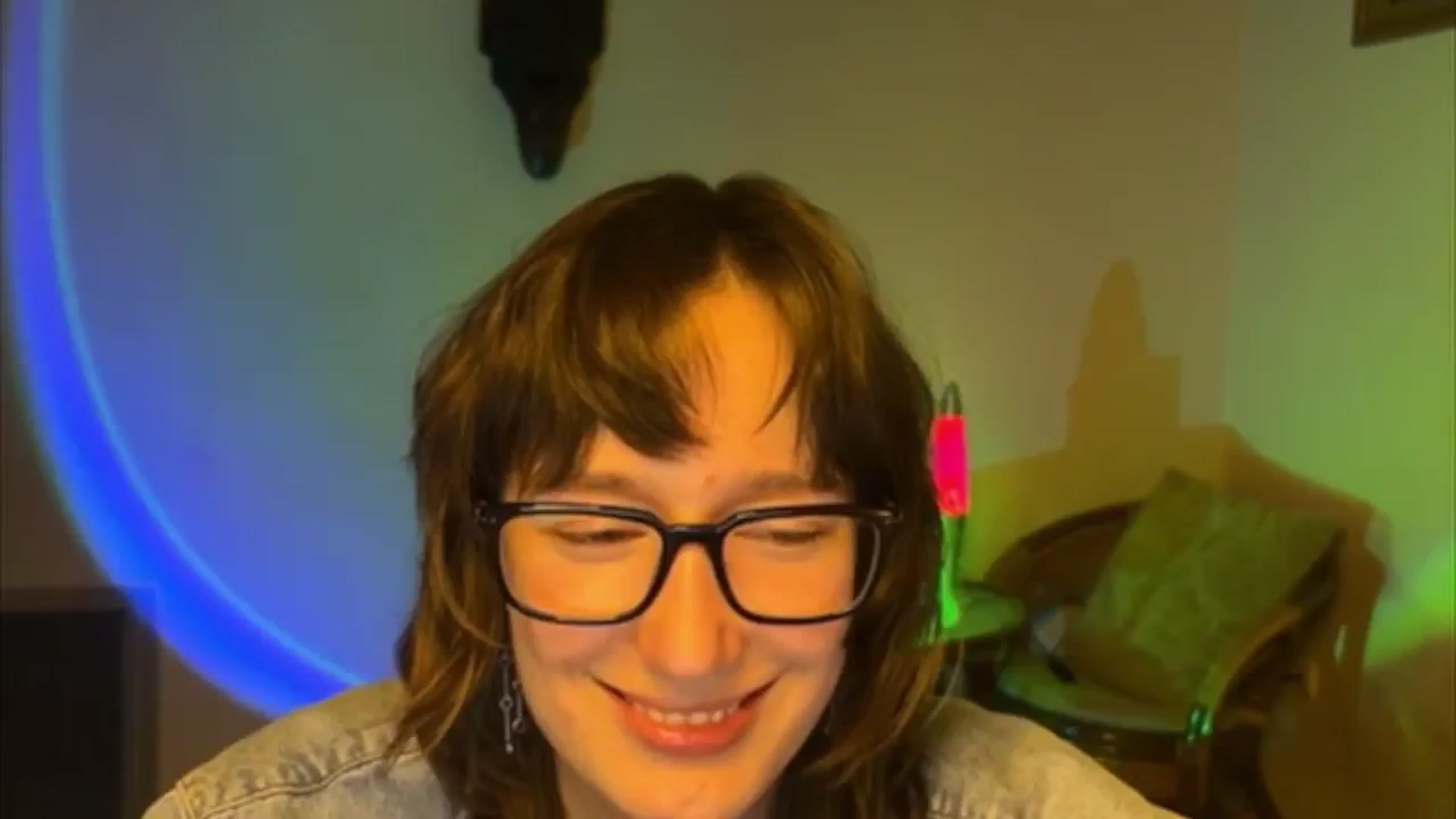 Gallery image thumbnail from LoooneyTunes's myfreecams stream on, 04/22/2025, 19:09 image 4 of 20