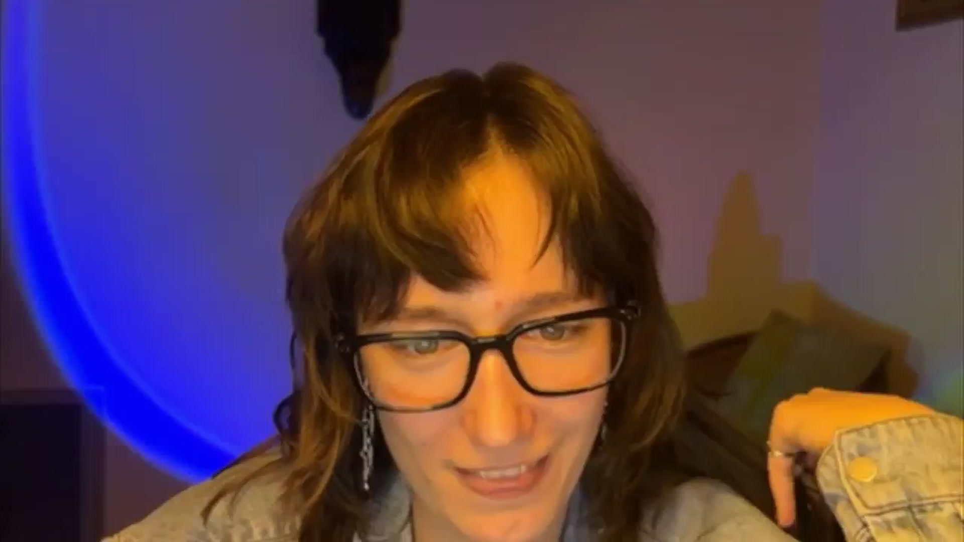 Gallery image thumbnail from LoooneyTunes's myfreecams stream on, 04/22/2025, 19:09 image 20 of 20