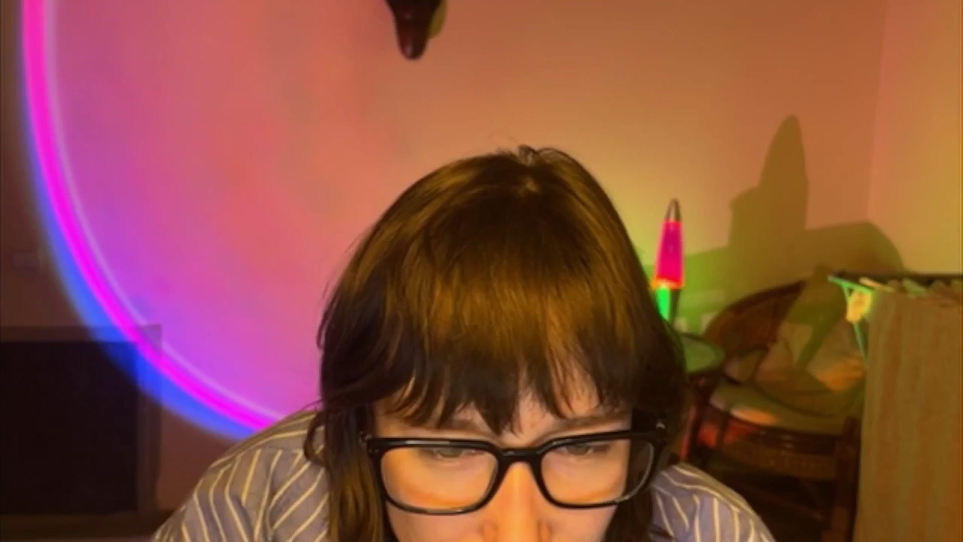 Gallery image thumbnail from LoooneyTunes's myfreecams stream on, 04/24/2025, 19:12 image 12 of 20