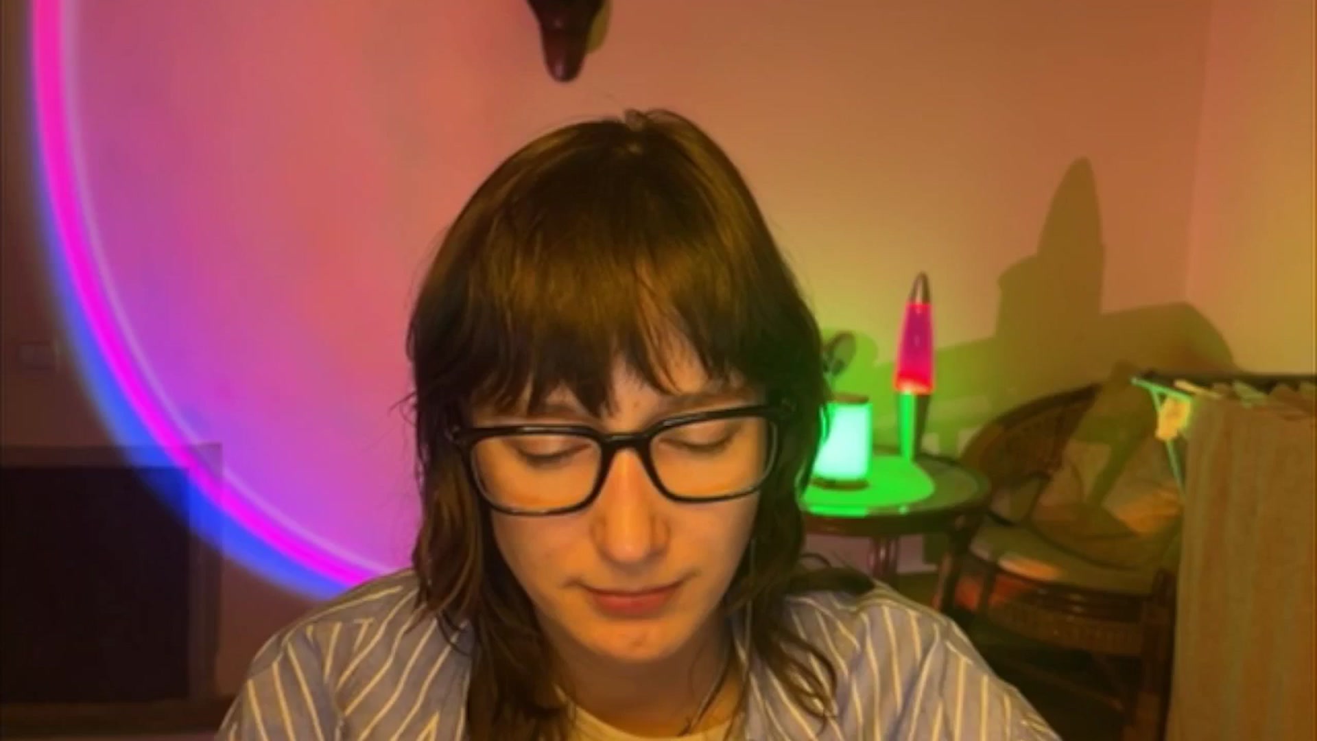 Gallery image thumbnail from LoooneyTunes's myfreecams stream on, 04/24/2025, 19:12 image 20 of 20