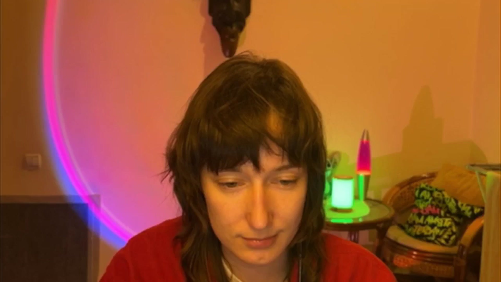 Gallery image thumbnail from LoooneyTunes's myfreecams stream on, 04/26/2025, 19:18 image 17 of 20