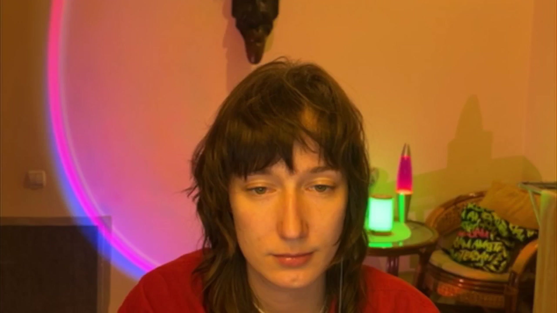 Gallery image thumbnail from LoooneyTunes's myfreecams stream on, 04/26/2025, 19:18 image 14 of 20