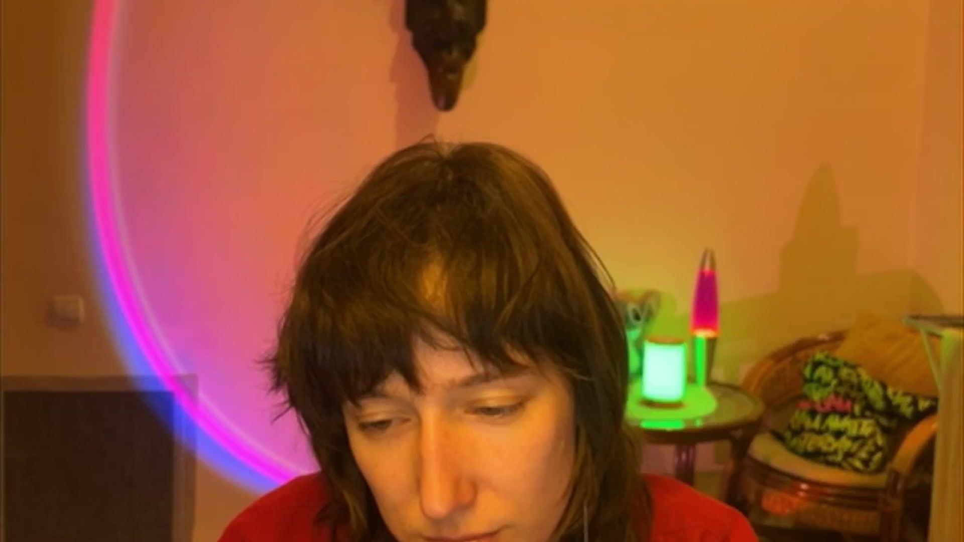 Gallery image thumbnail from LoooneyTunes's myfreecams stream on, 04/26/2025, 19:18 image 7 of 20