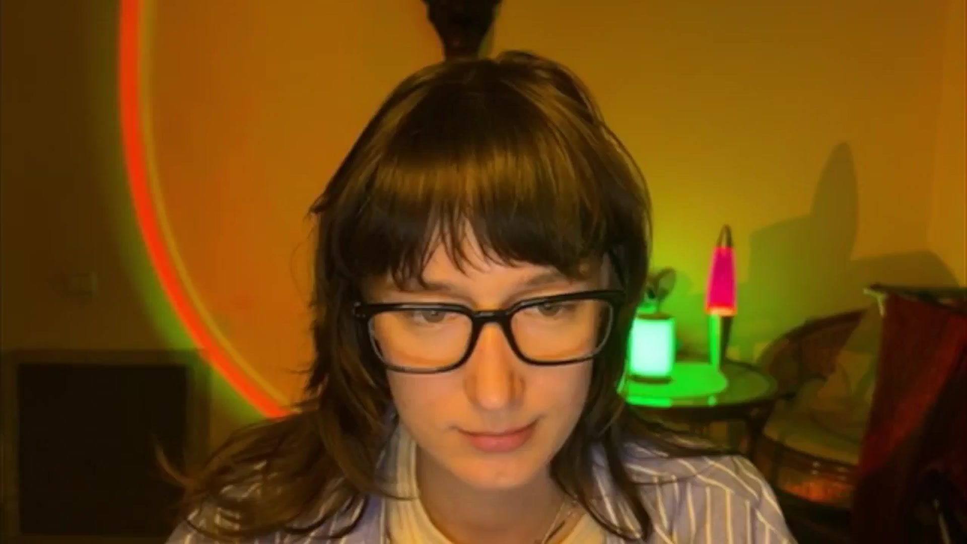 Gallery image thumbnail from LoooneyTunes's myfreecams stream on, 04/29/2025, 20:00 image 15 of 20