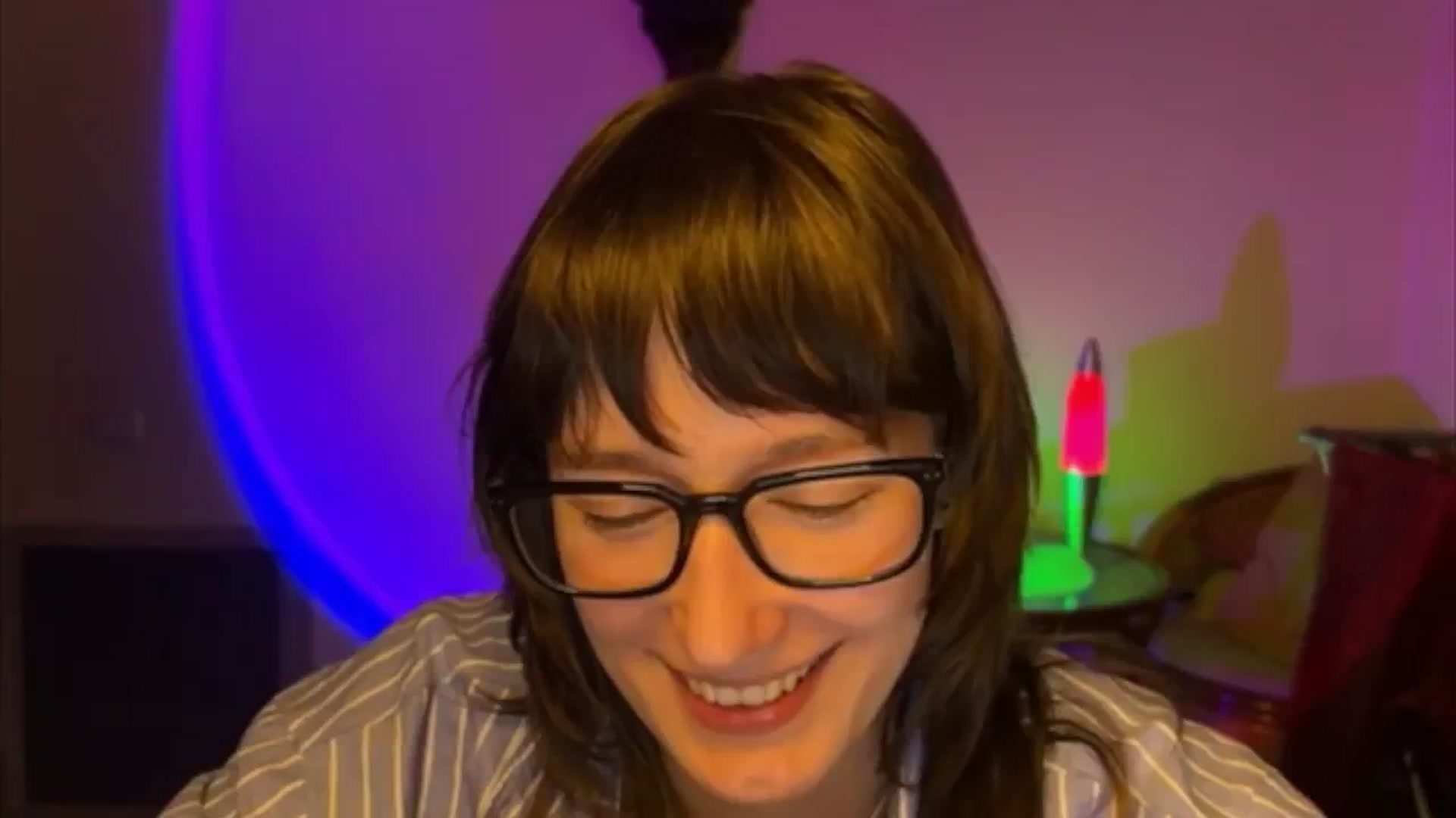 Gallery image thumbnail from LoooneyTunes's myfreecams stream on, 04/29/2025, 21:30 image 11 of 20