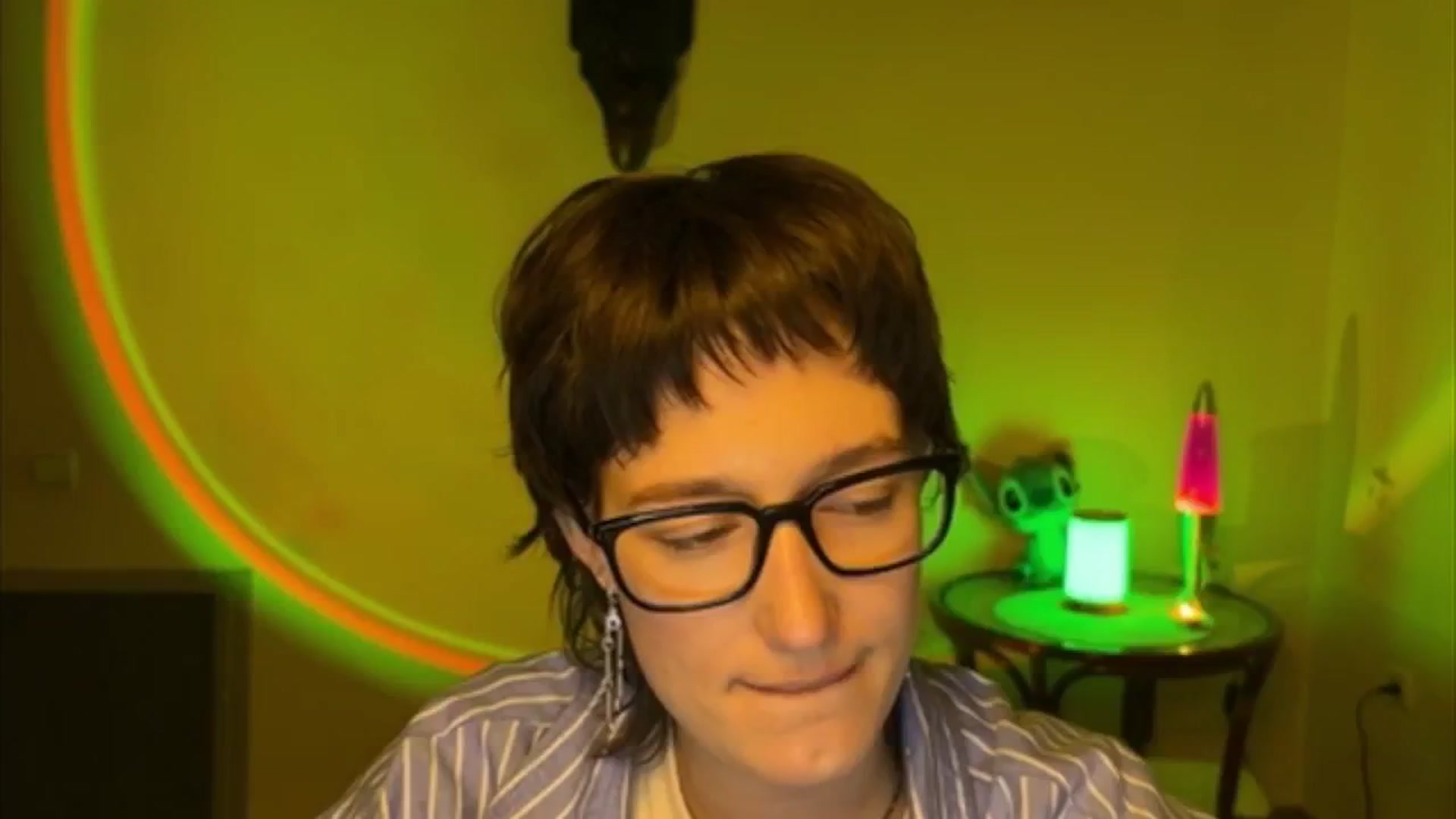 Gallery image thumbnail from LoooneyTunes's myfreecams stream on, 05/12/2025, 20:30 image 11 of 20