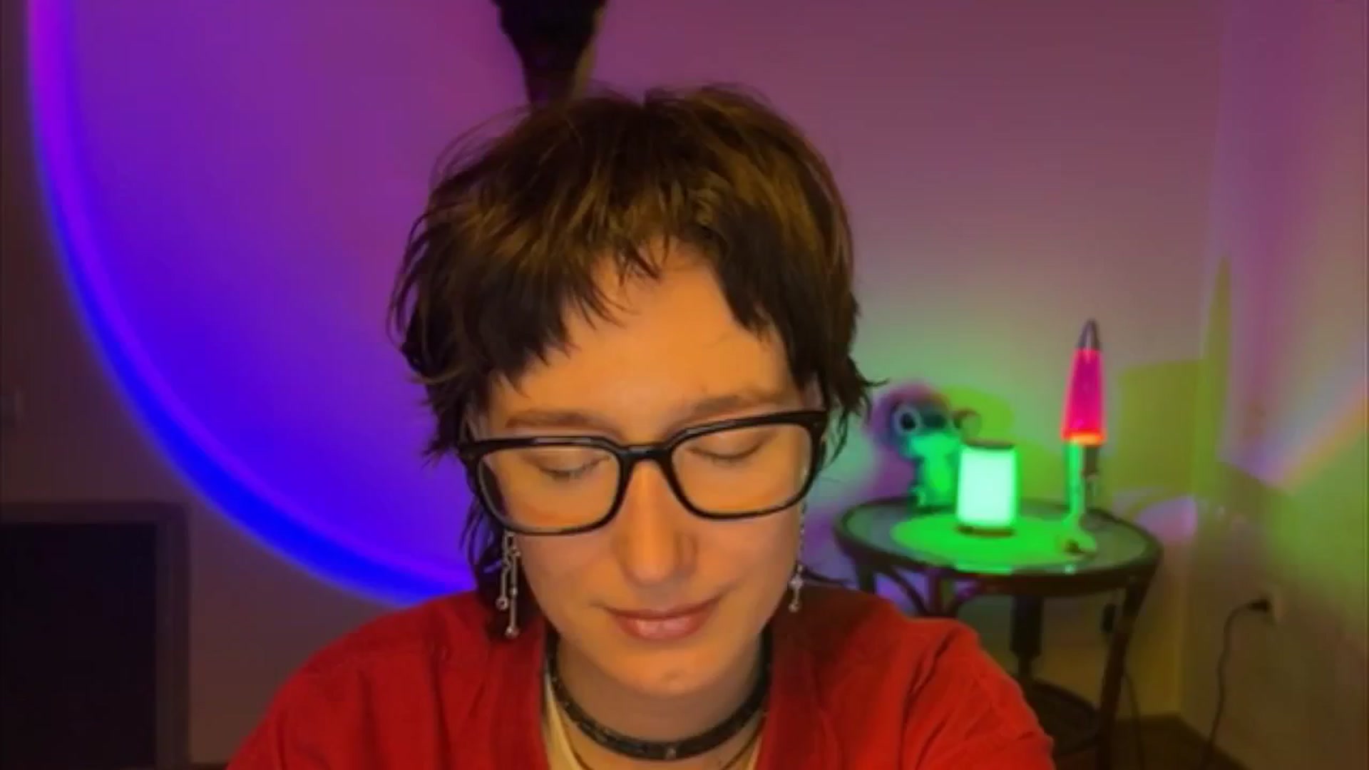 Gallery image thumbnail from LoooneyTunes's myfreecams stream on, 05/13/2025, 17:02 image 12 of 20