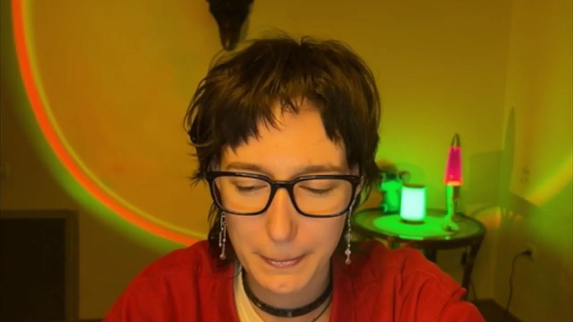 Gallery image thumbnail from LoooneyTunes's myfreecams stream on, 05/13/2025, 17:02 image 8 of 20
