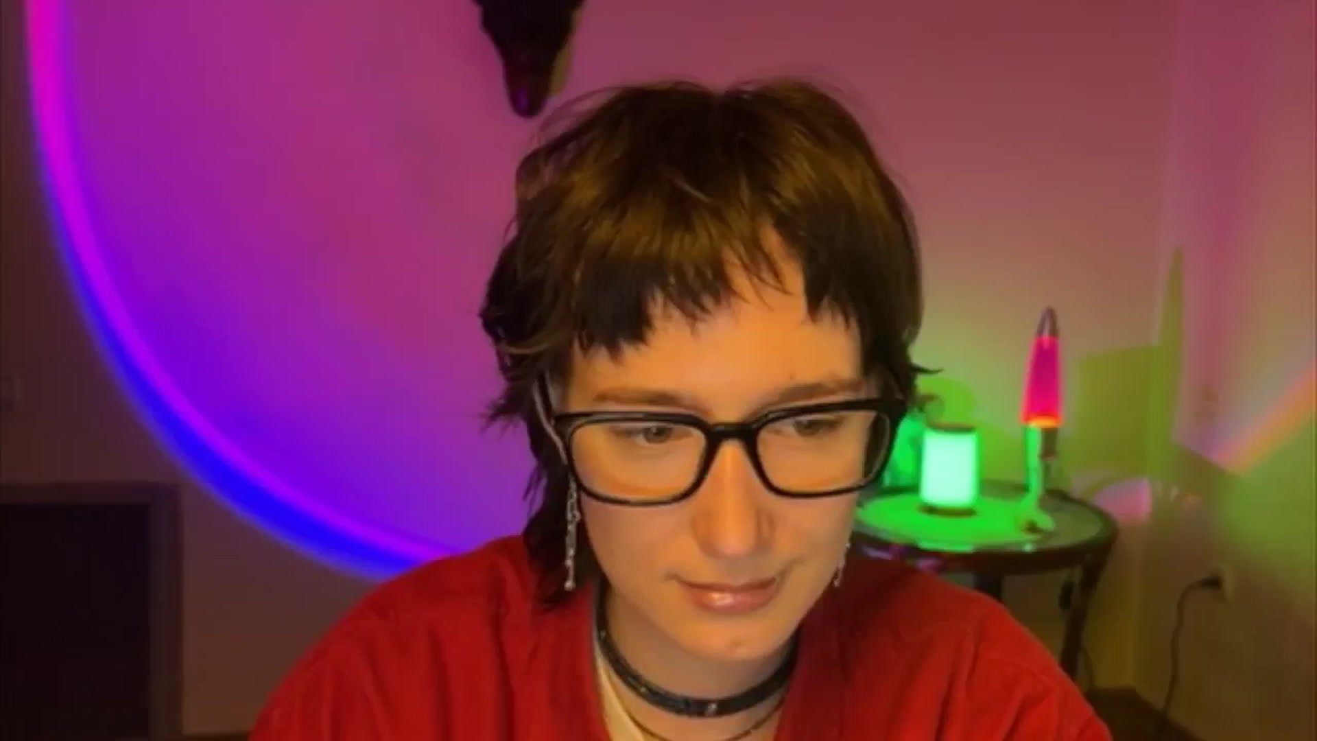Gallery image thumbnail from LoooneyTunes's myfreecams stream on, 05/13/2025, 17:02 image 4 of 20
