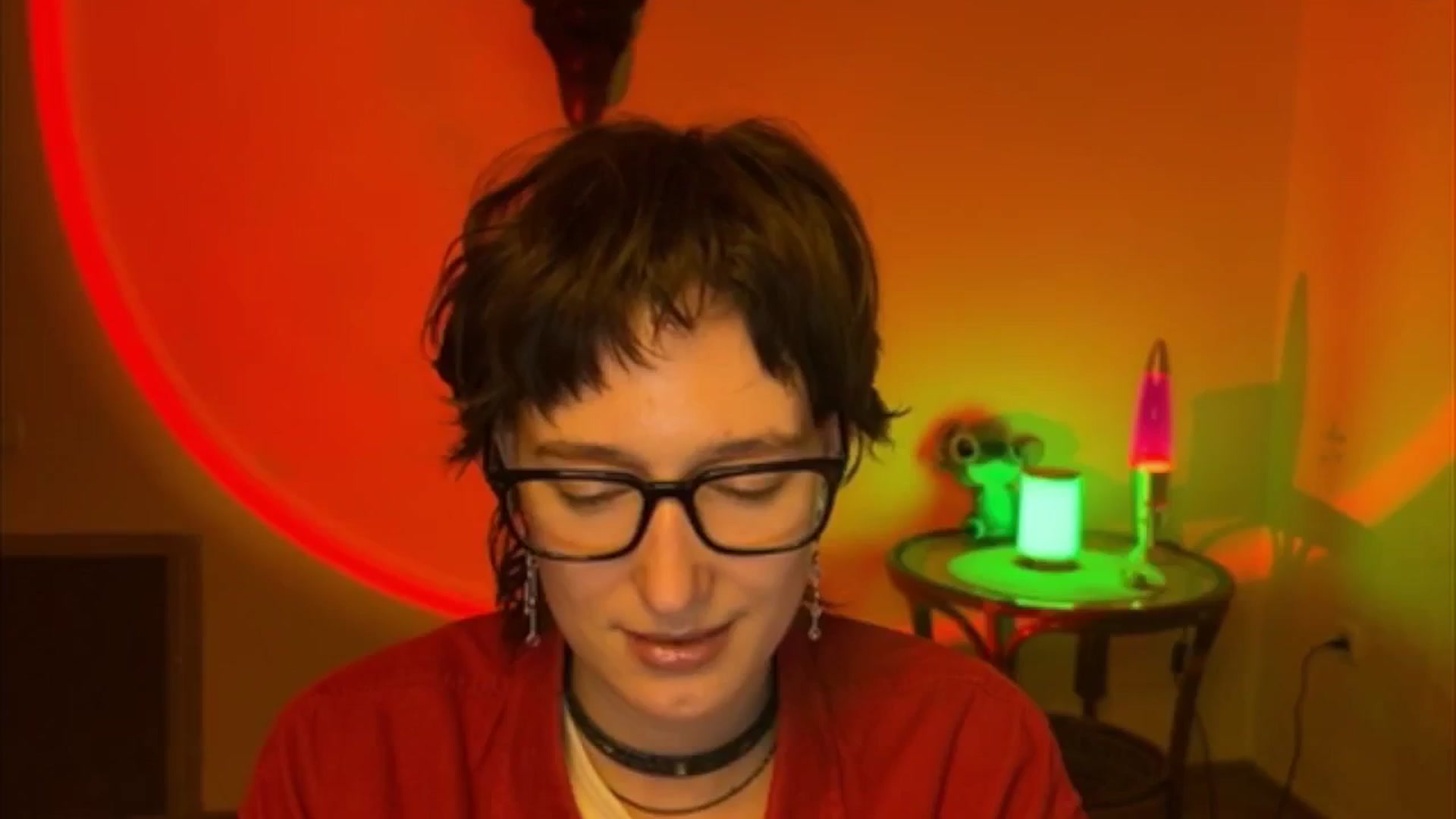 Gallery image thumbnail from LoooneyTunes's myfreecams stream on, 05/13/2025, 17:02 image 17 of 20