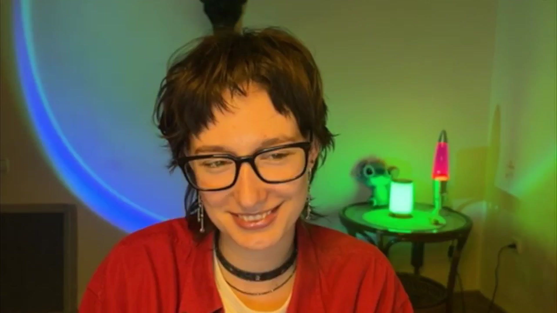 Gallery image thumbnail from LoooneyTunes's myfreecams stream on, 05/13/2025, 17:02 image 14 of 20
