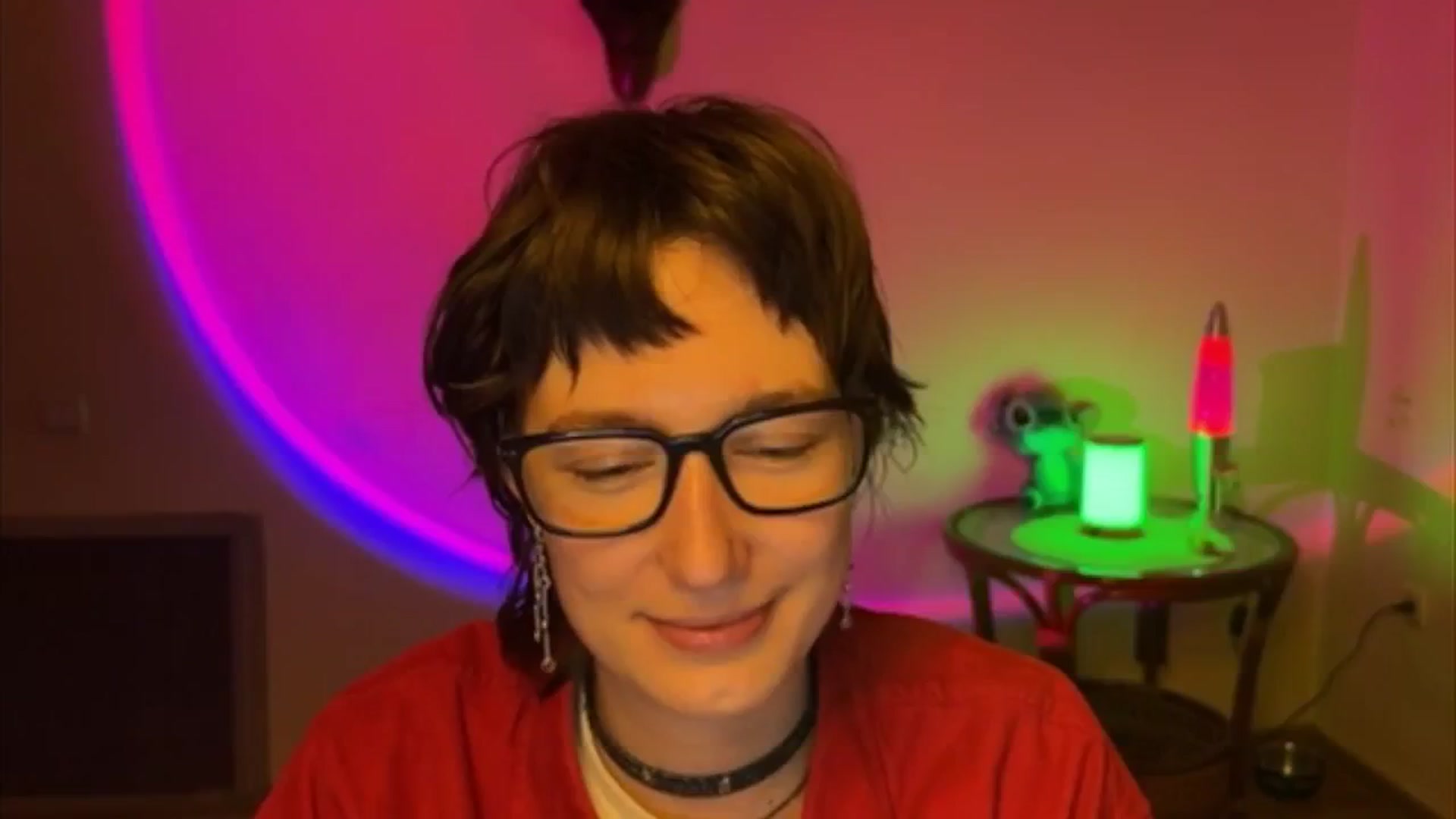 Gallery image thumbnail from LoooneyTunes's myfreecams stream on, 05/13/2025, 19:33 image 1 of 20