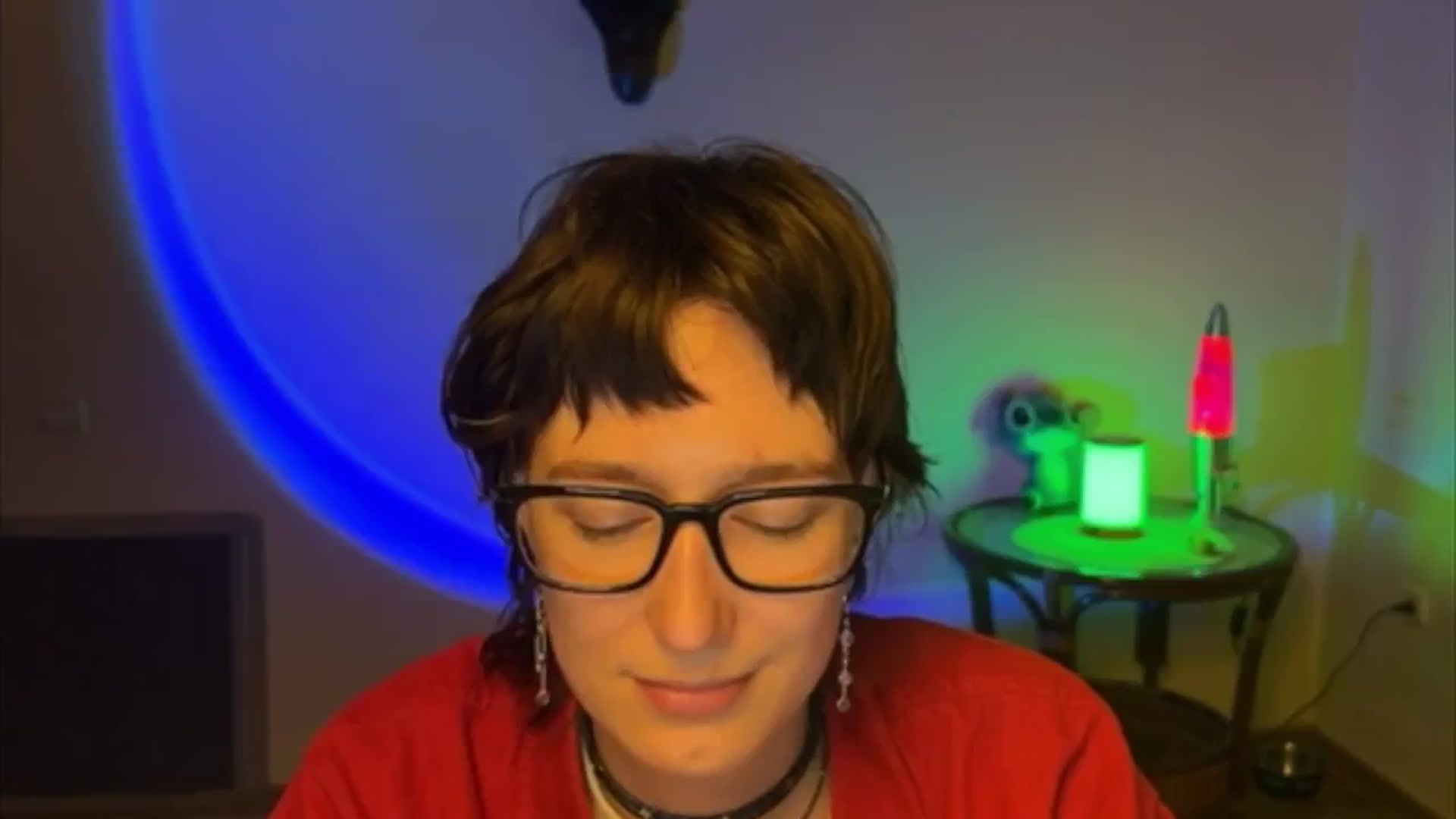 Gallery image thumbnail from LoooneyTunes's myfreecams stream on, 05/13/2025, 19:33 image 18 of 20