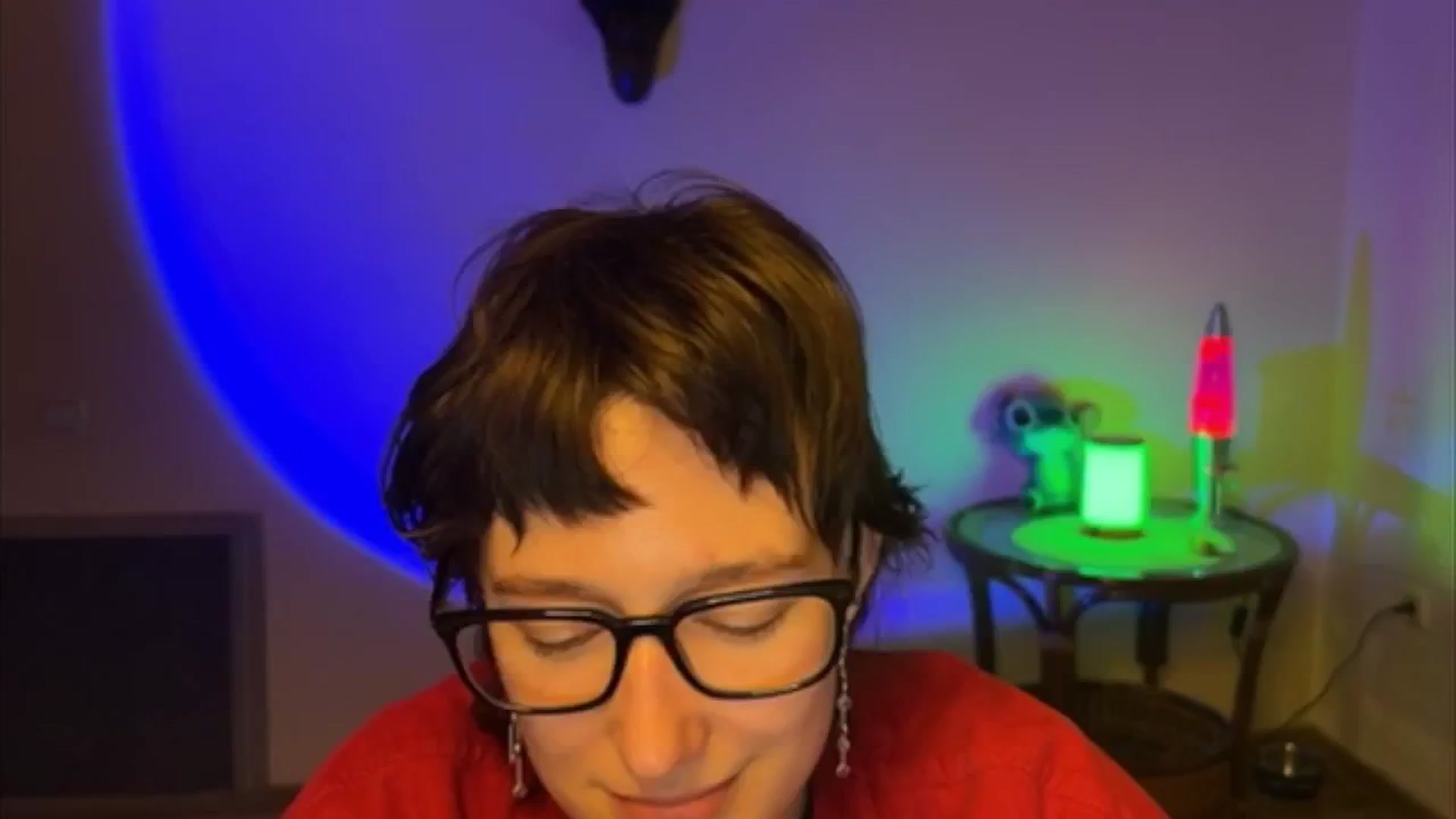 Gallery image thumbnail from LoooneyTunes's myfreecams stream on, 05/13/2025, 19:48 image 14 of 20