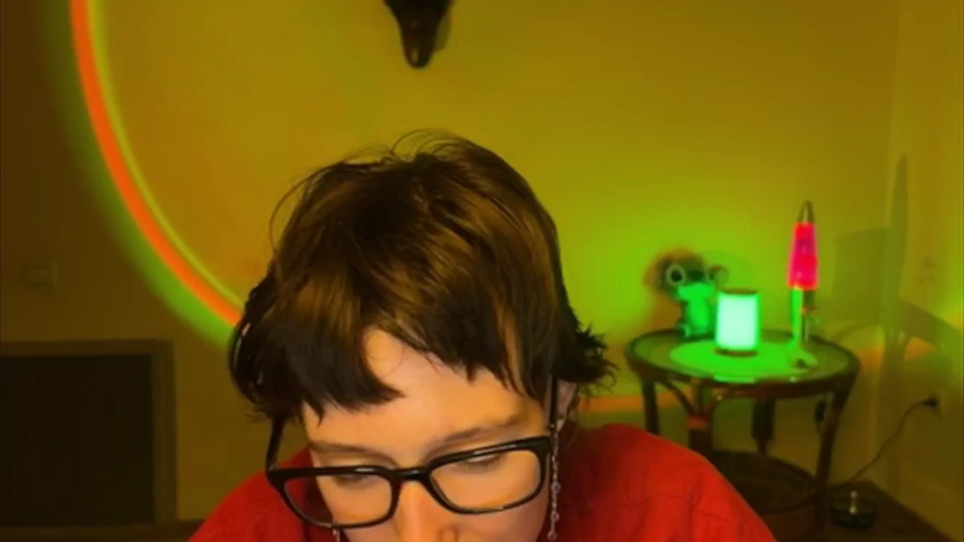 Gallery image thumbnail from LoooneyTunes's myfreecams stream on, 05/13/2025, 19:48 image 9 of 20