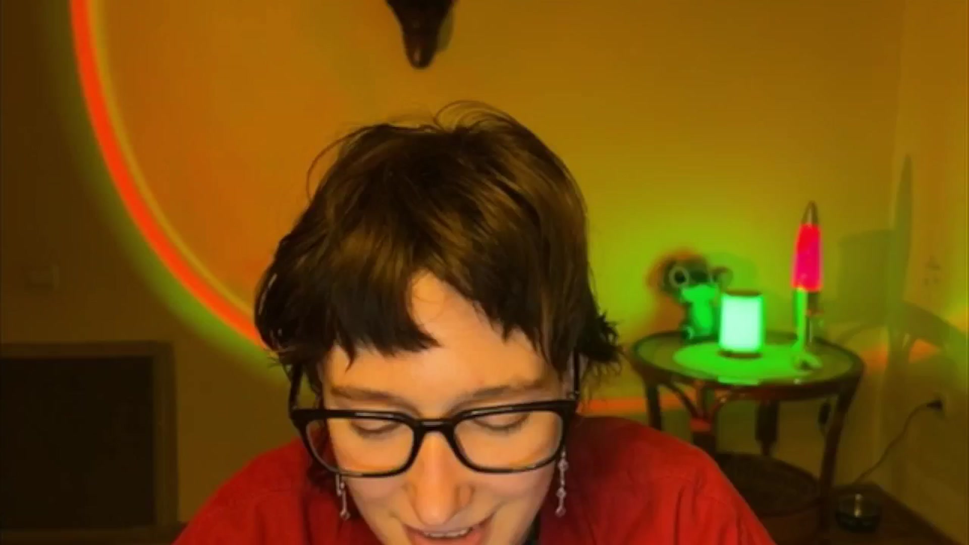 Gallery image thumbnail from LoooneyTunes's myfreecams stream on, 05/13/2025, 19:48 image 11 of 20