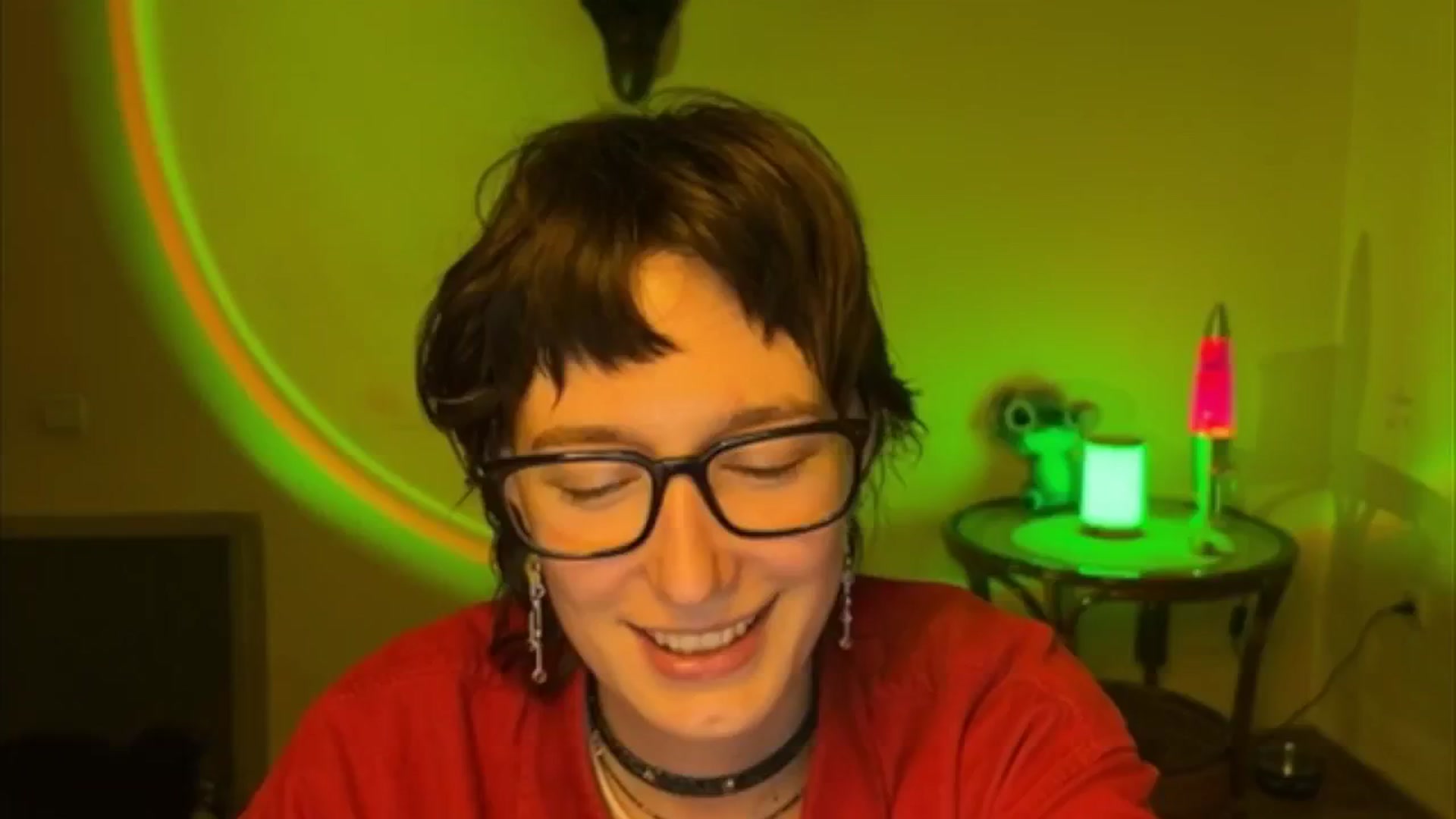 Gallery image thumbnail from LoooneyTunes's myfreecams stream on, 05/13/2025, 19:48 image 7 of 20