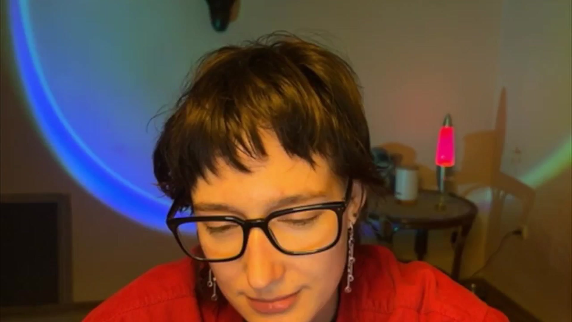 Gallery image thumbnail from LoooneyTunes's myfreecams stream on, 05/13/2025, 21:03 image 18 of 20