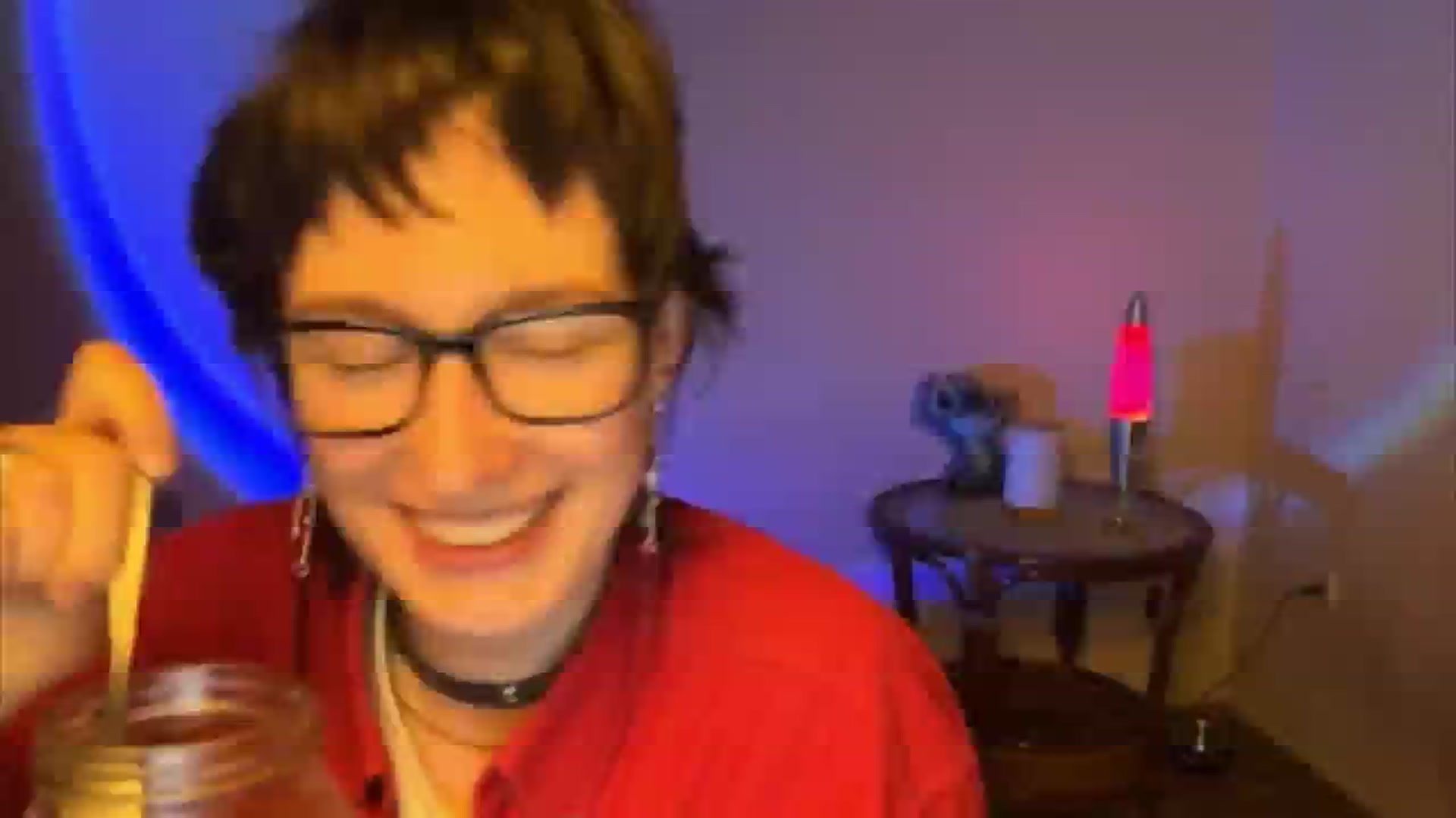 Gallery image thumbnail from LoooneyTunes's myfreecams stream on, 05/13/2025, 21:03 image 6 of 20