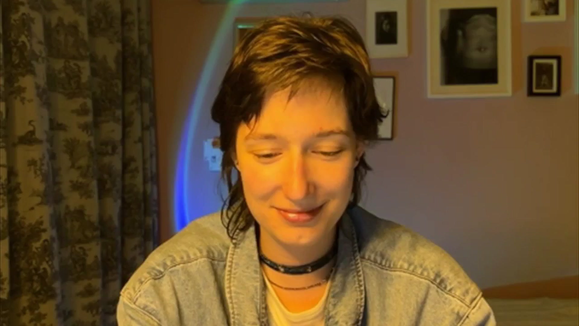 Gallery image thumbnail from LoooneyTunes's myfreecams stream on, 05/14/2025, 20:42 image 16 of 20
