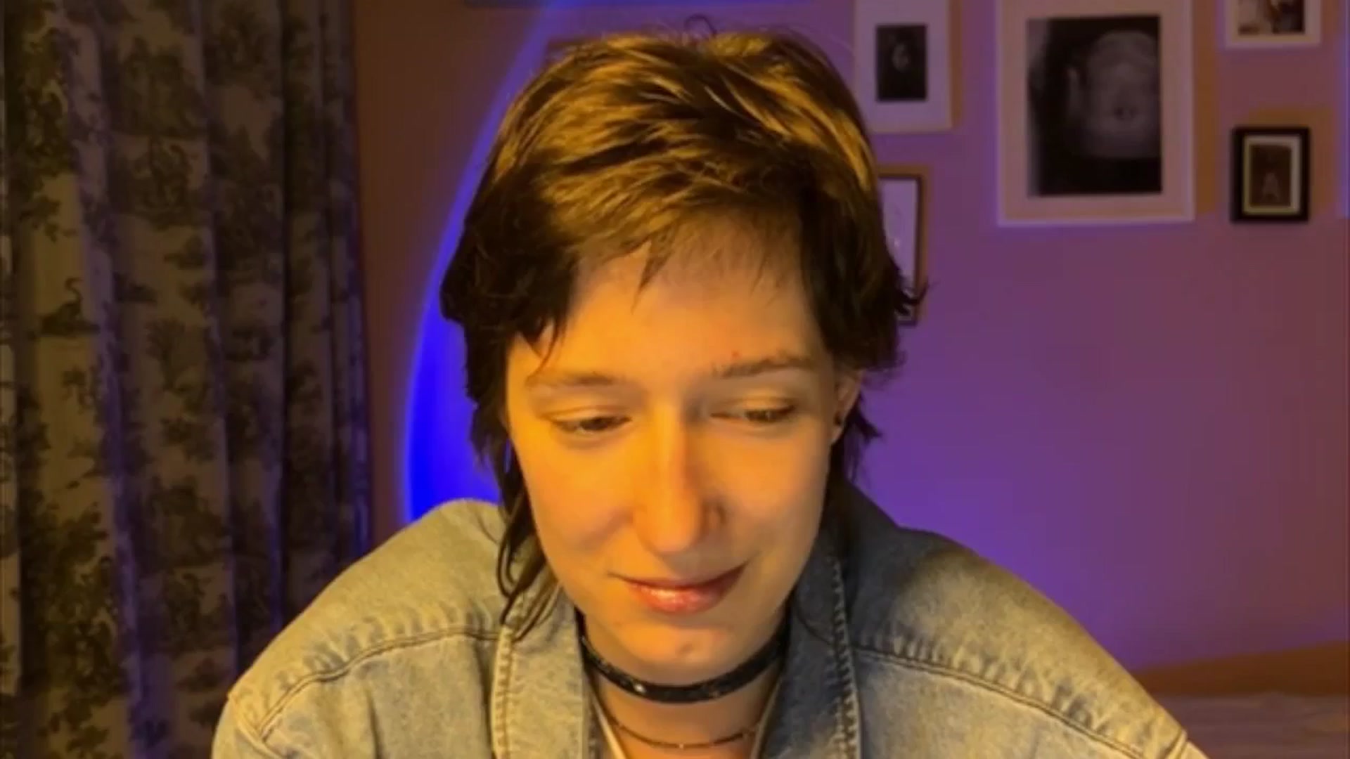 Gallery image thumbnail from LoooneyTunes's myfreecams stream on, 05/14/2025, 20:42 image 14 of 20