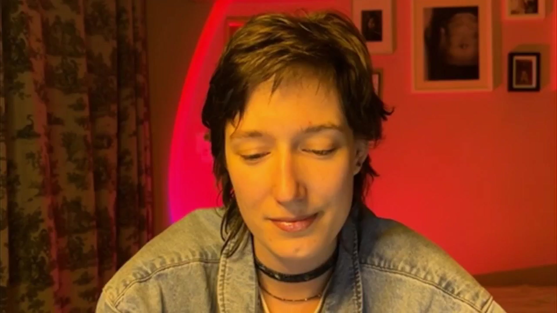 Gallery image thumbnail from LoooneyTunes's myfreecams stream on, 05/14/2025, 20:42 image 10 of 20