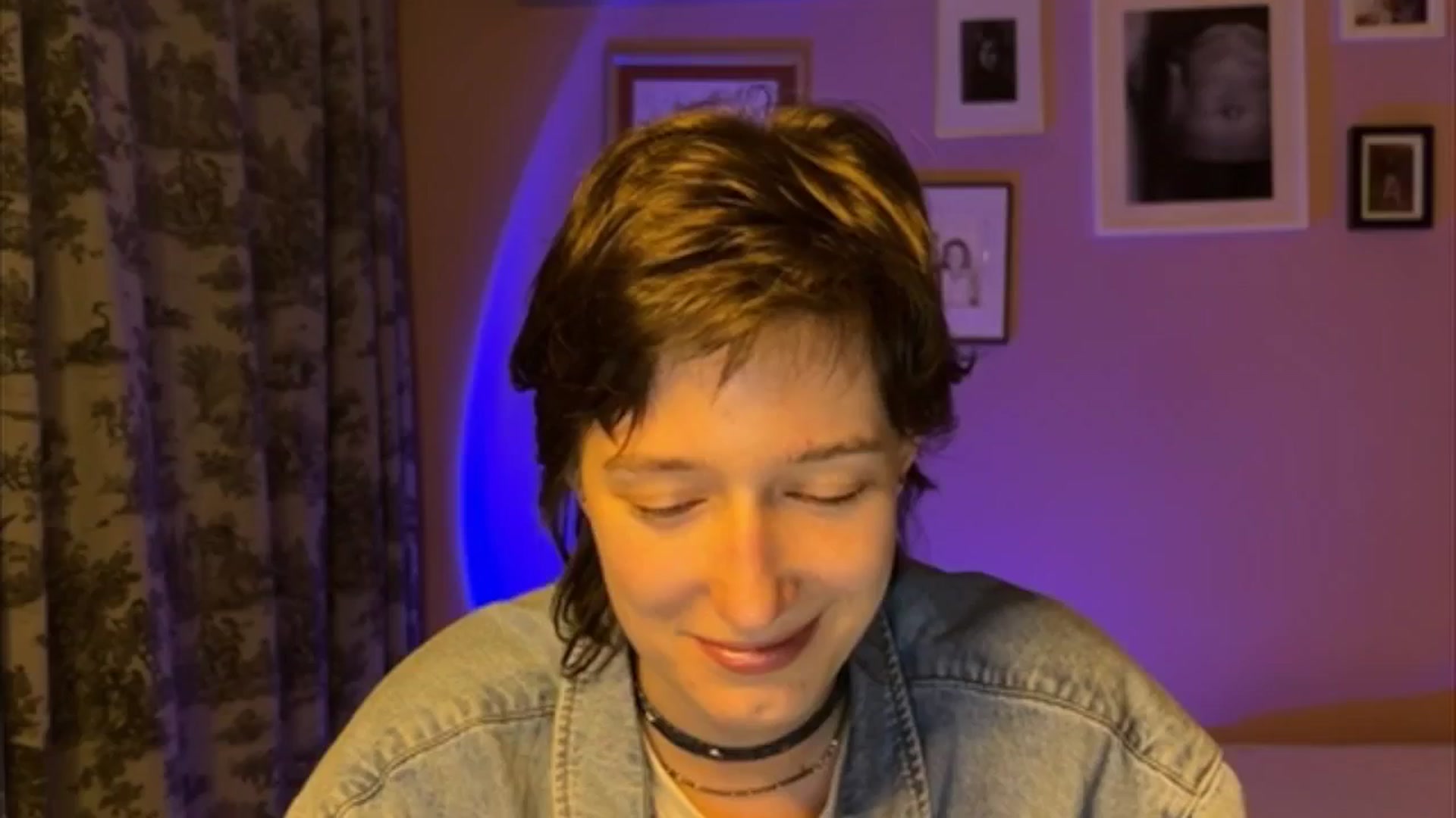 Gallery image thumbnail from LoooneyTunes's myfreecams stream on, 05/14/2025, 21:12 image 11 of 20