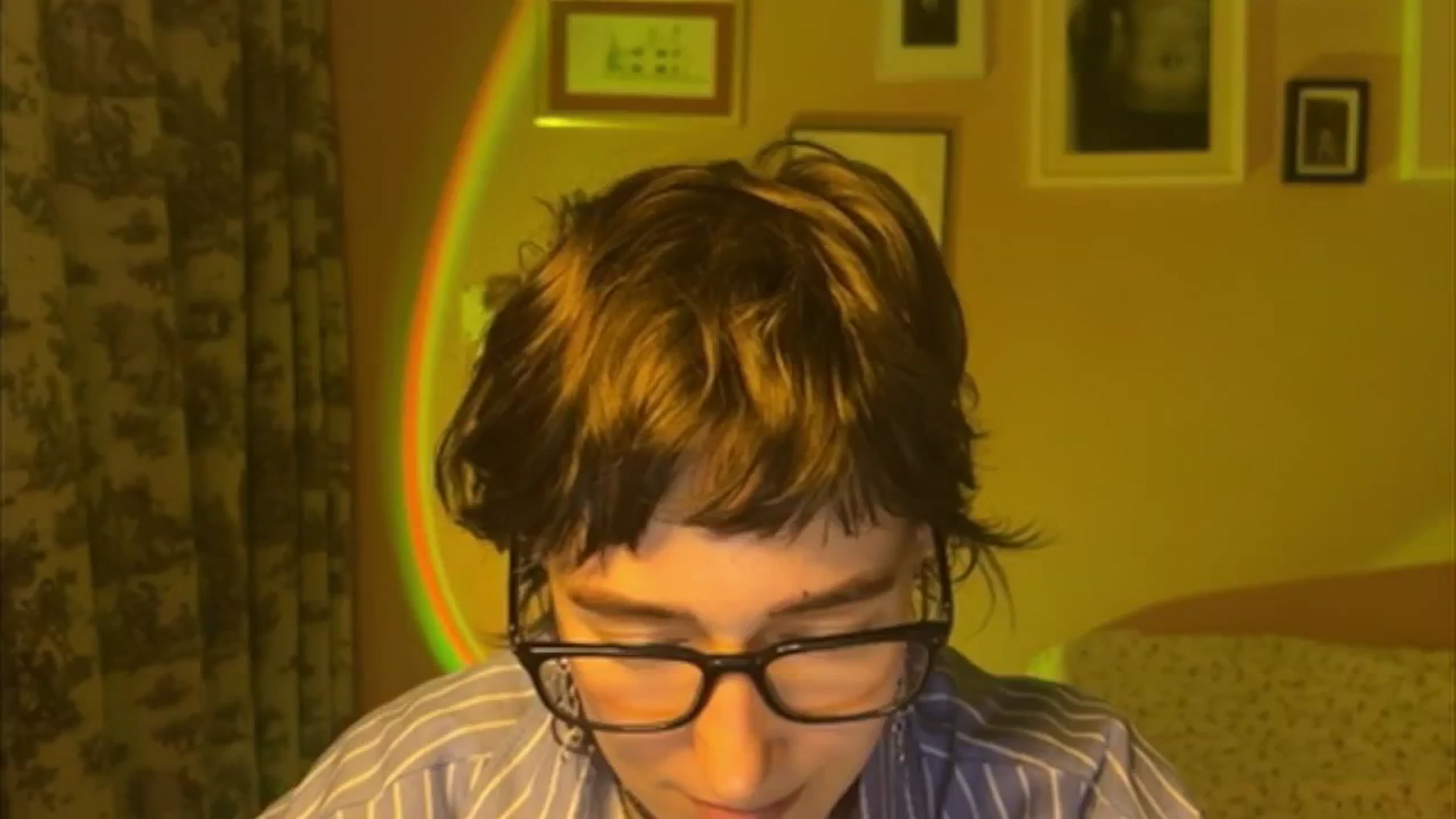 Gallery image thumbnail from LoooneyTunes's myfreecams stream on, 05/15/2025, 20:36 image 12 of 20