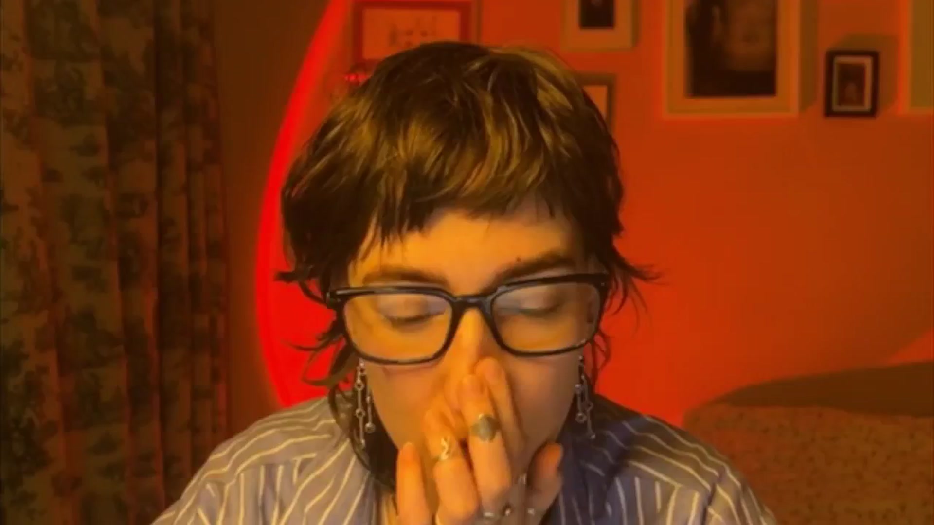 Gallery image thumbnail from LoooneyTunes's myfreecams stream on, 05/15/2025, 20:36 image 2 of 20
