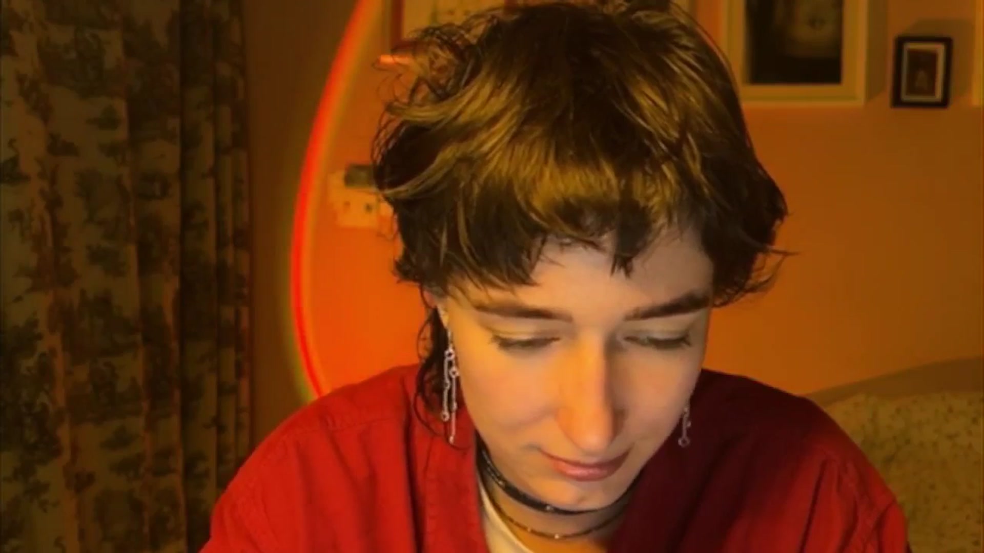 Gallery image thumbnail from LoooneyTunes's myfreecams stream on, 05/16/2025, 22:00 image 18 of 20