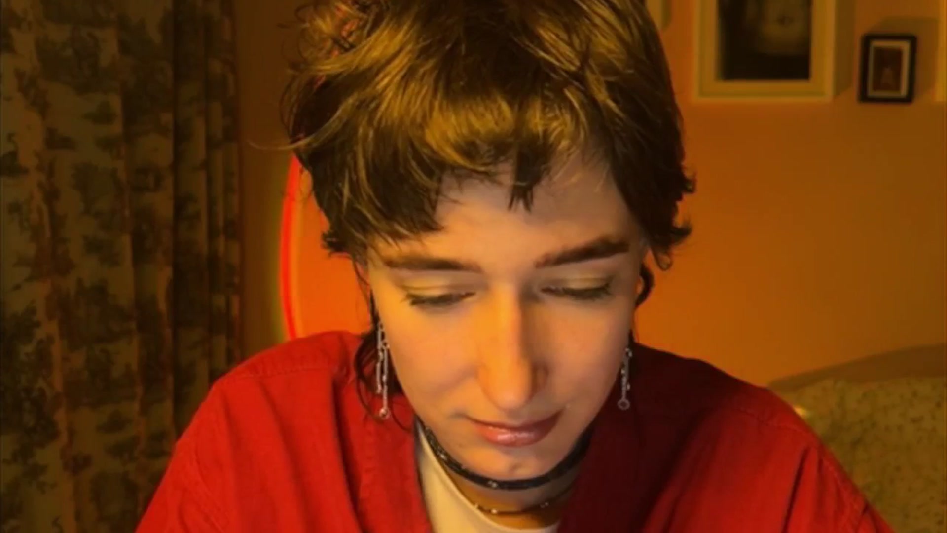 Gallery image thumbnail from LoooneyTunes's myfreecams stream on, 05/16/2025, 22:00 image 13 of 20