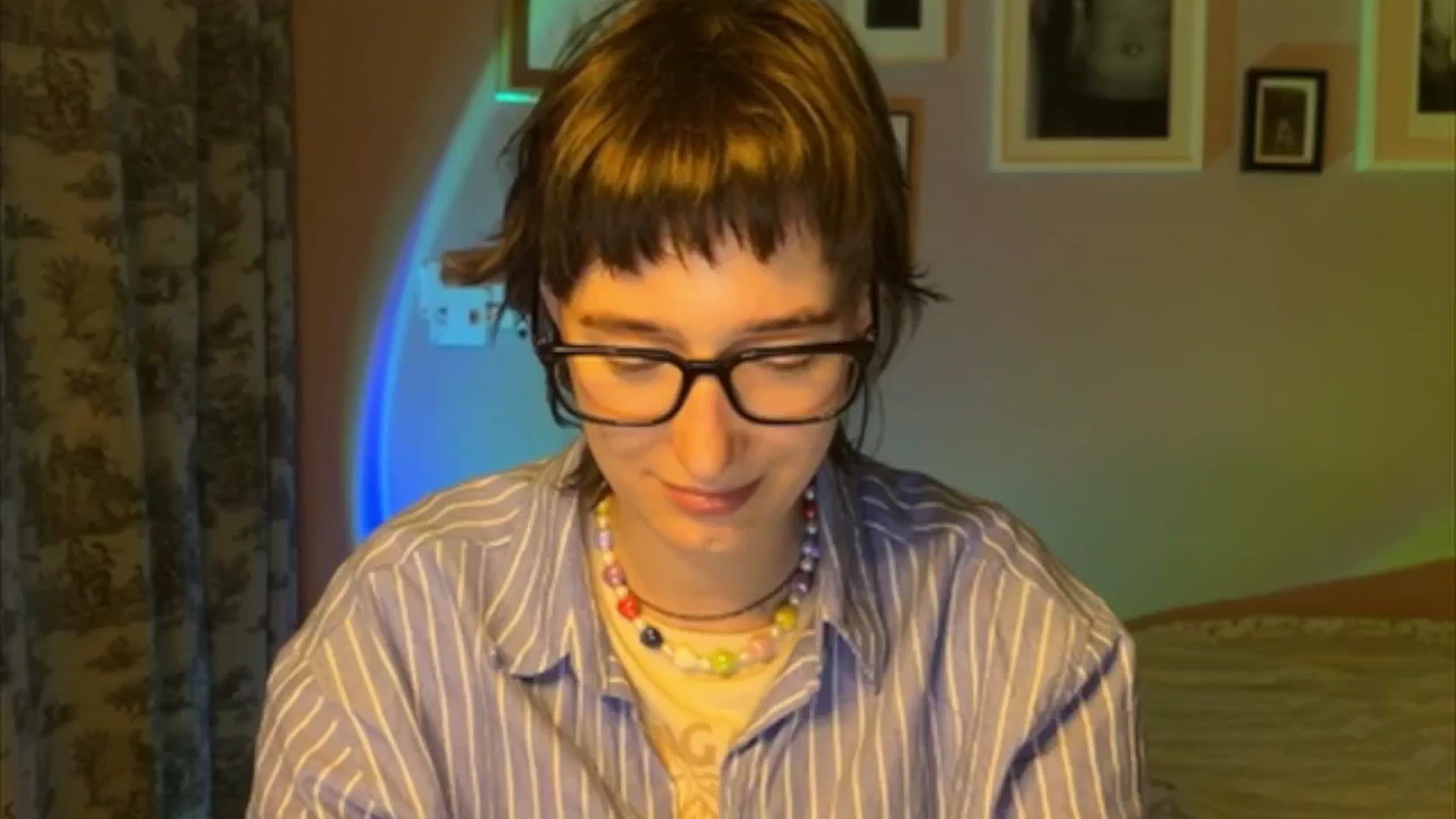 Gallery image thumbnail from LoooneyTunes's myfreecams stream on, 05/18/2025, 20:49 image 20 of 20