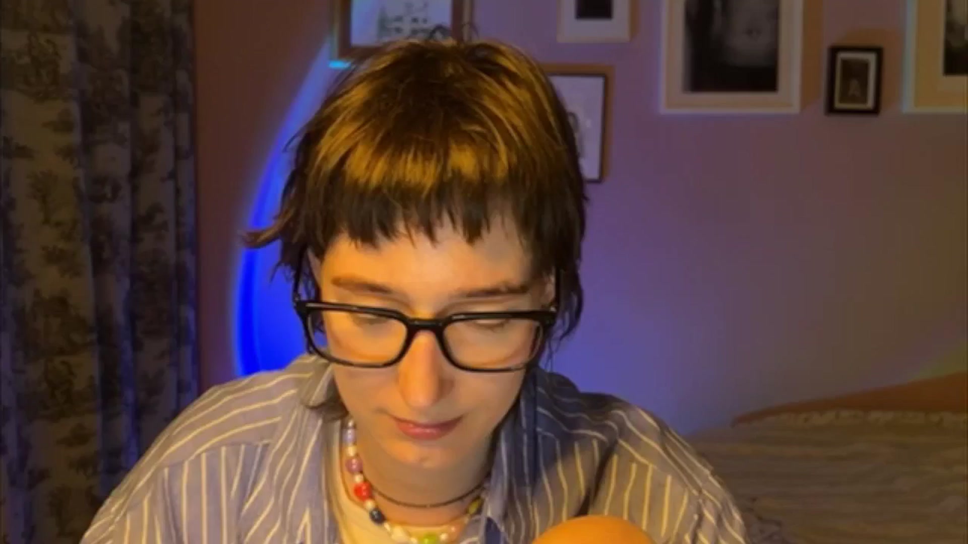 Gallery image thumbnail from LoooneyTunes's myfreecams stream on, 05/18/2025, 20:49 image 4 of 20