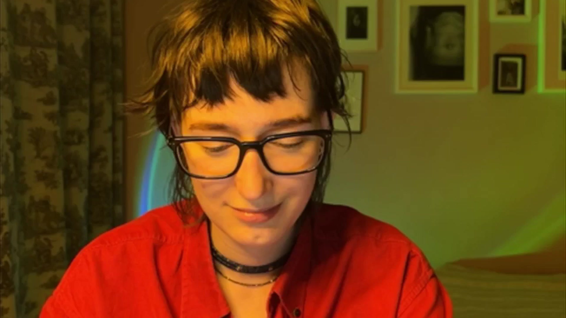 Gallery image thumbnail from LoooneyTunes's myfreecams stream on, 05/19/2025, 23:53 image 16 of 20