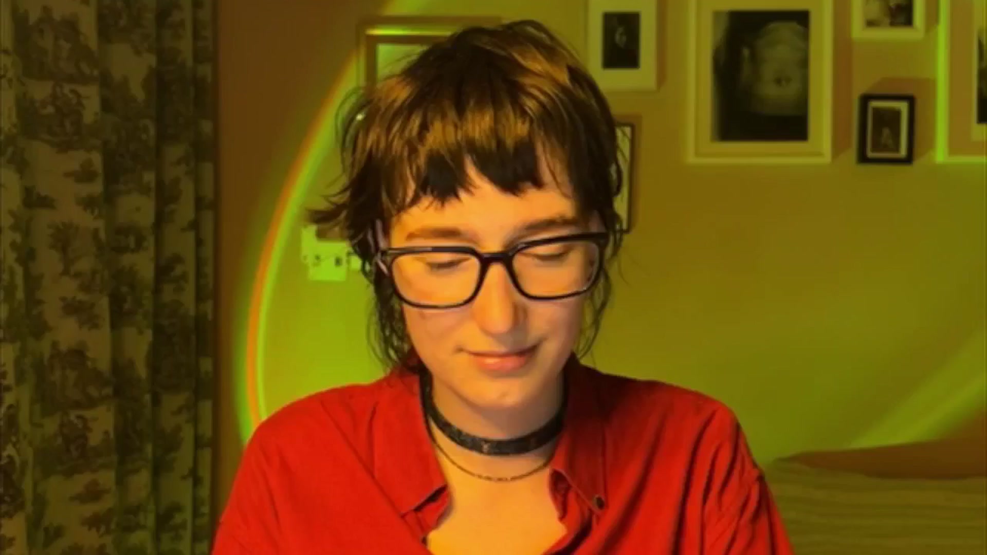 Gallery image thumbnail from LoooneyTunes's myfreecams stream on, 05/19/2025, 23:53 image 9 of 20