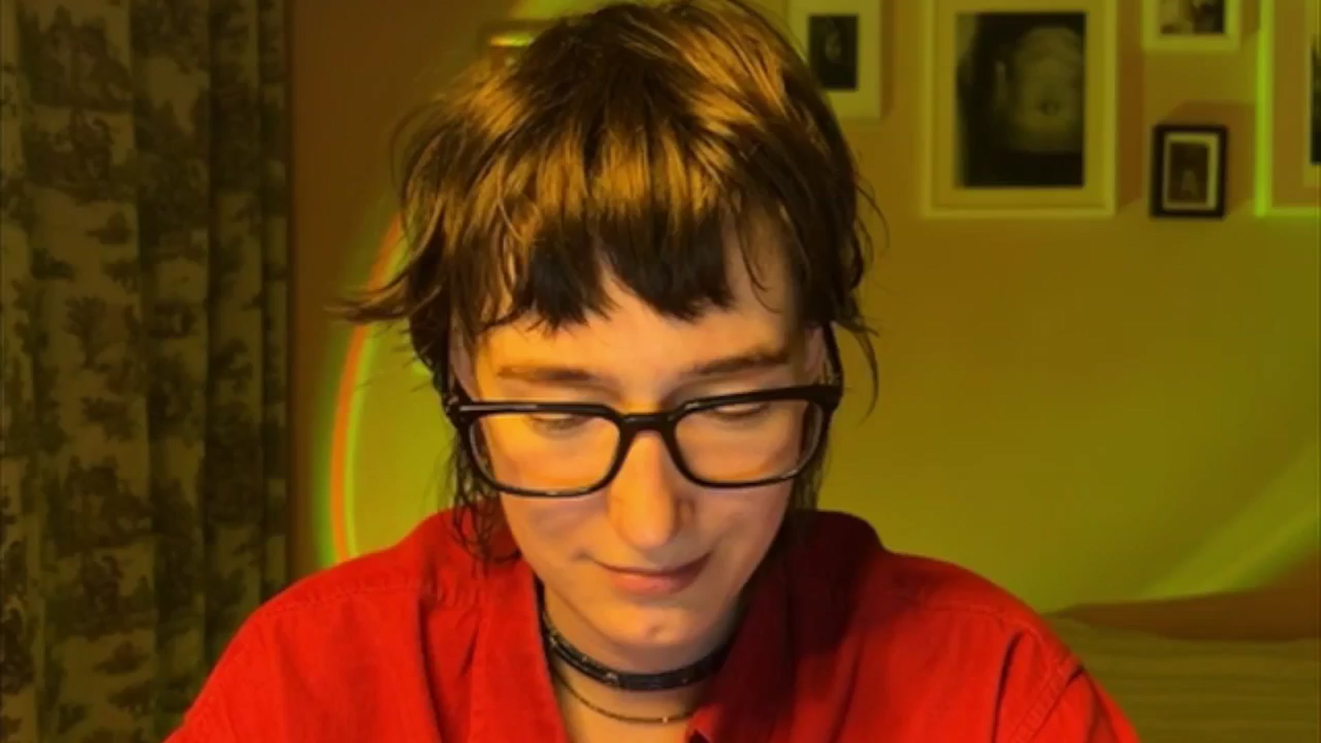 Gallery image thumbnail from LoooneyTunes's myfreecams stream on, 05/19/2025, 23:53 image 17 of 20