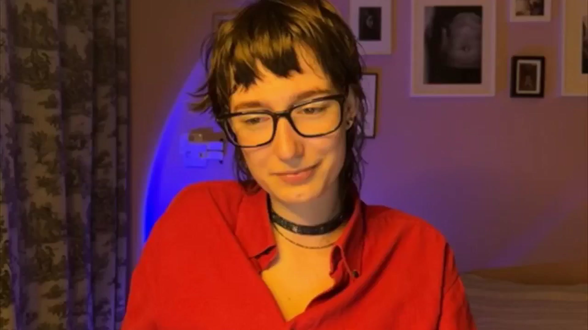 Gallery image thumbnail from LoooneyTunes's myfreecams stream on, 05/19/2025, 23:53 image 14 of 20