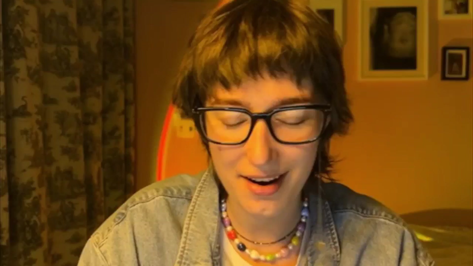 Gallery image thumbnail from LoooneyTunes's myfreecams stream on, 05/20/2025, 21:54 image 5 of 20