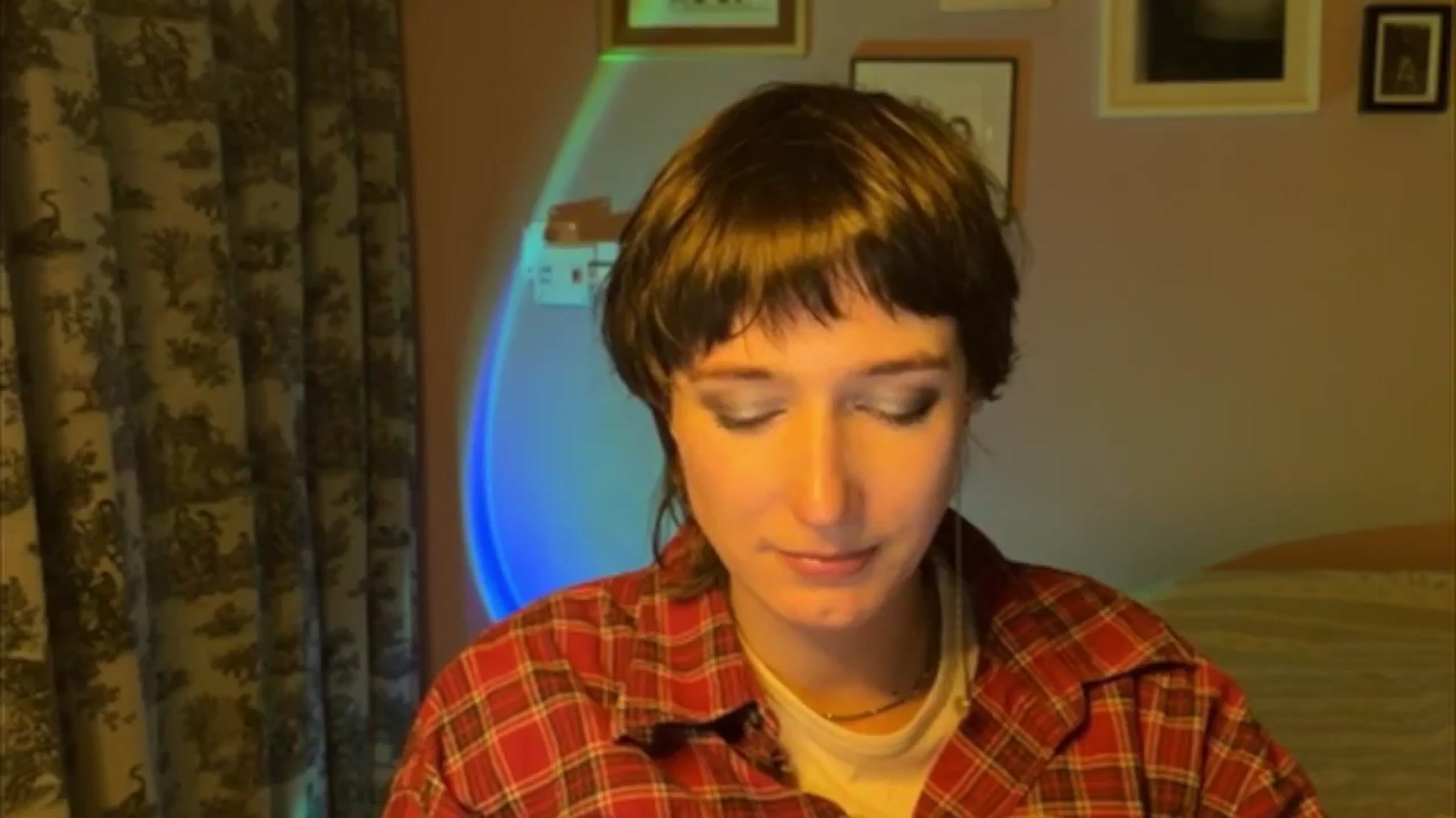 Gallery image thumbnail from LoooneyTunes's myfreecams stream on, 05/21/2025, 21:02 image 2 of 20
