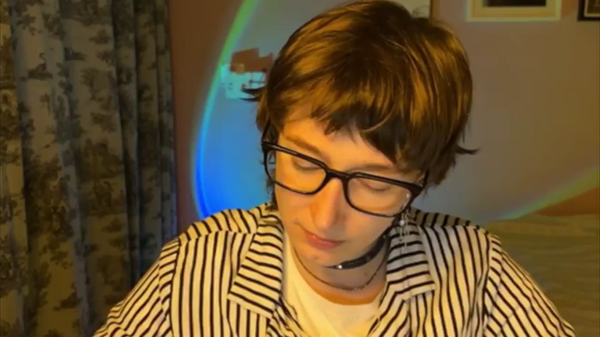 Gallery image thumbnail from LoooneyTunes's myfreecams stream on, 05/27/2025, 18:47 image 1 of 20