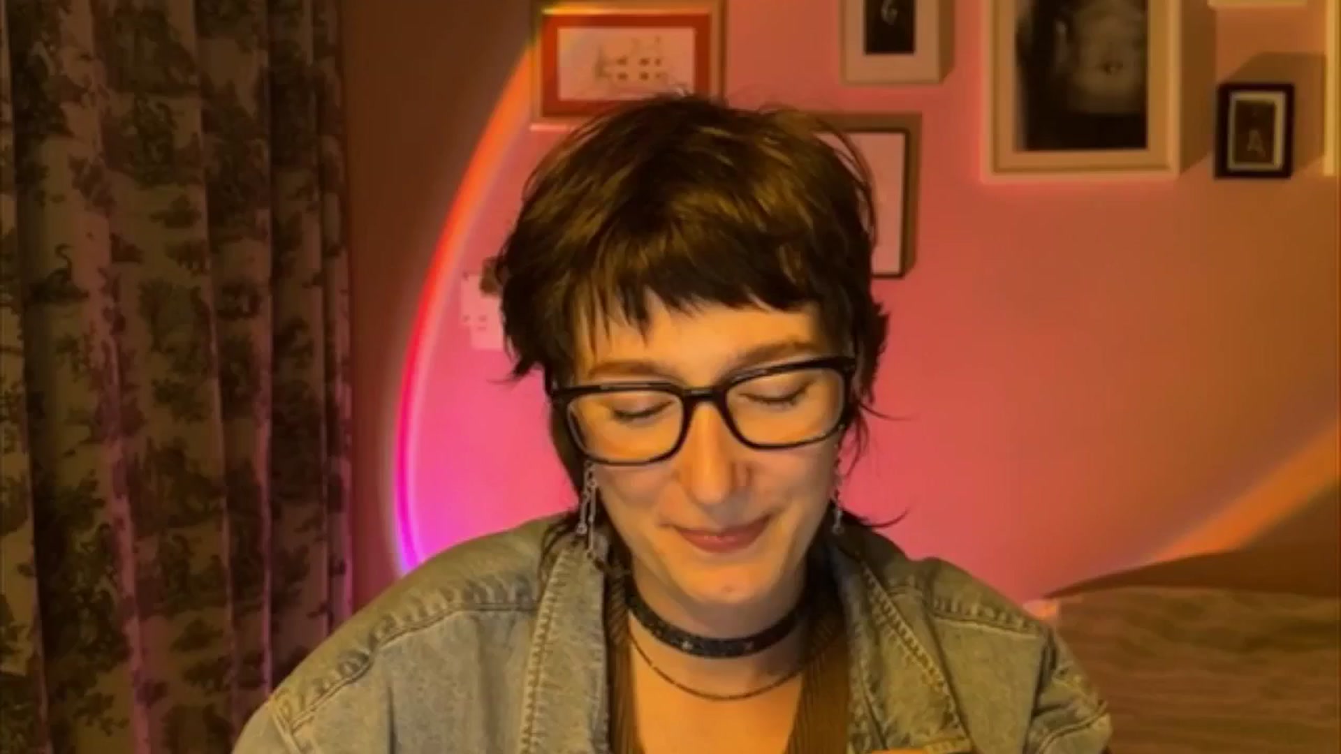 Gallery image thumbnail from LoooneyTunes's myfreecams stream on, 05/28/2025, 22:12 image 5 of 20