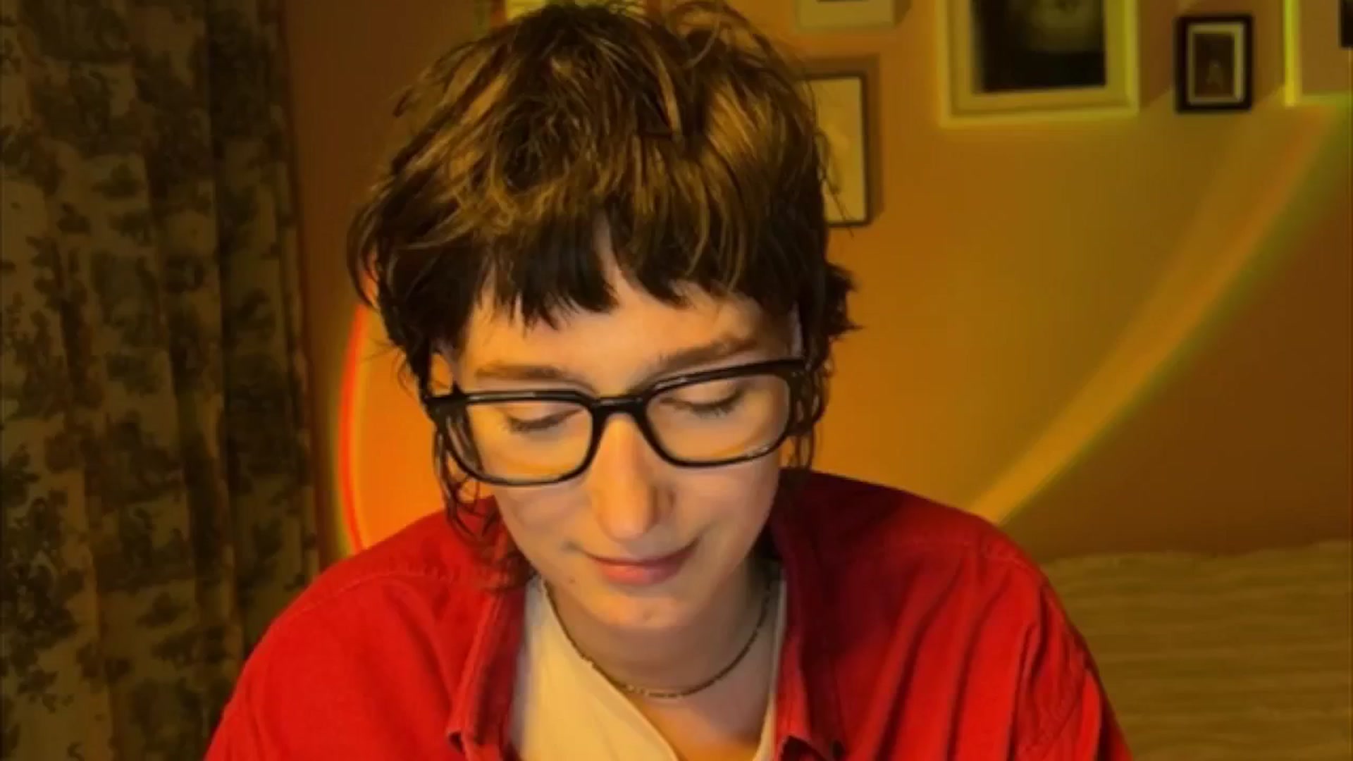 Gallery image thumbnail from LoooneyTunes's myfreecams stream on, 05/30/2025, 20:11 image 8 of 20
